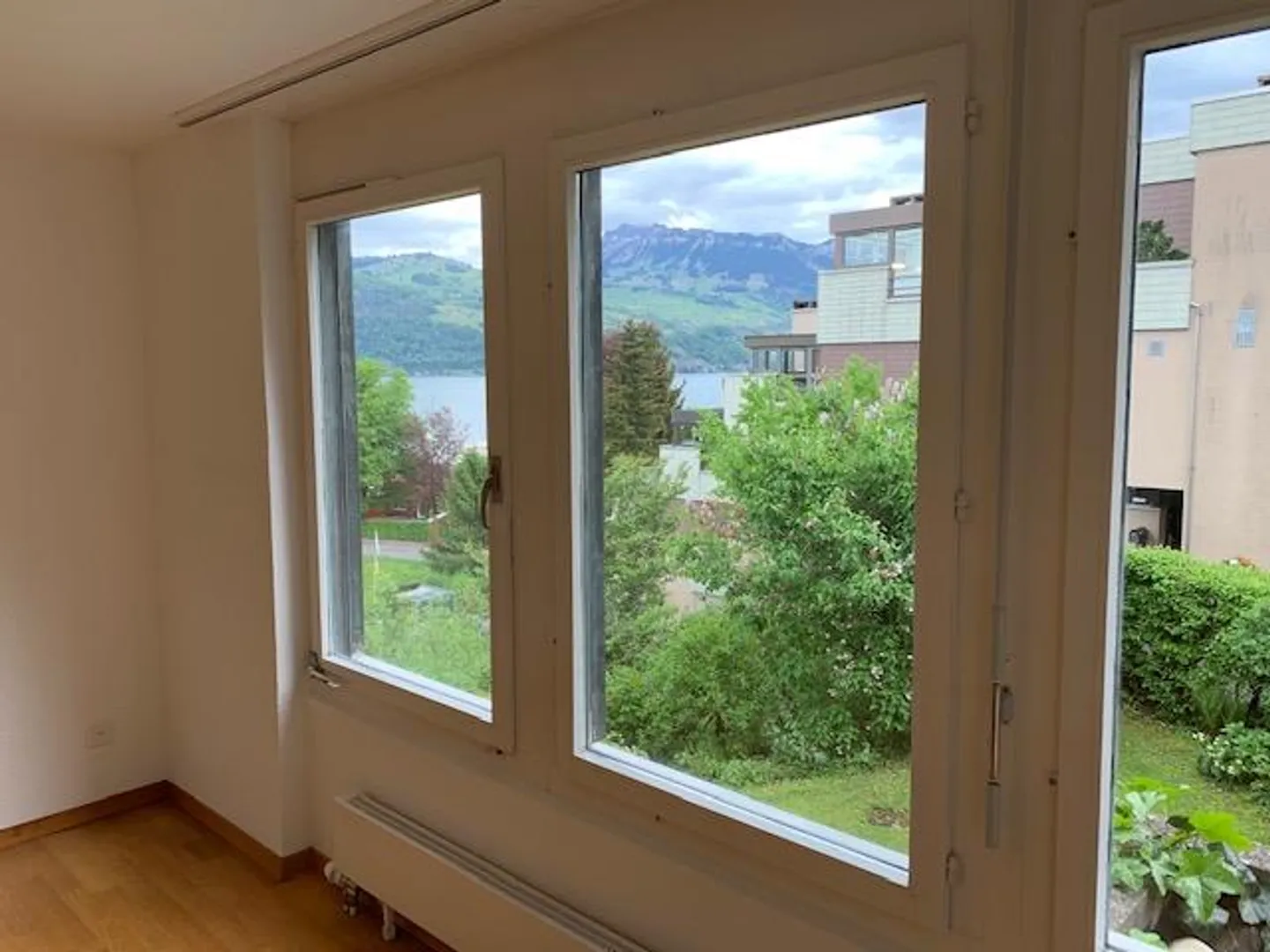 2.5 Room Apartment with Lake View - Photo 7 of 15