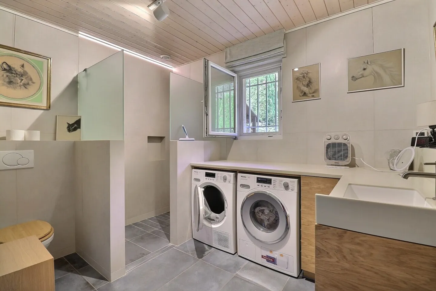 Wunderschöne Villa mit Pool in Moudon - Foto 12 von 13