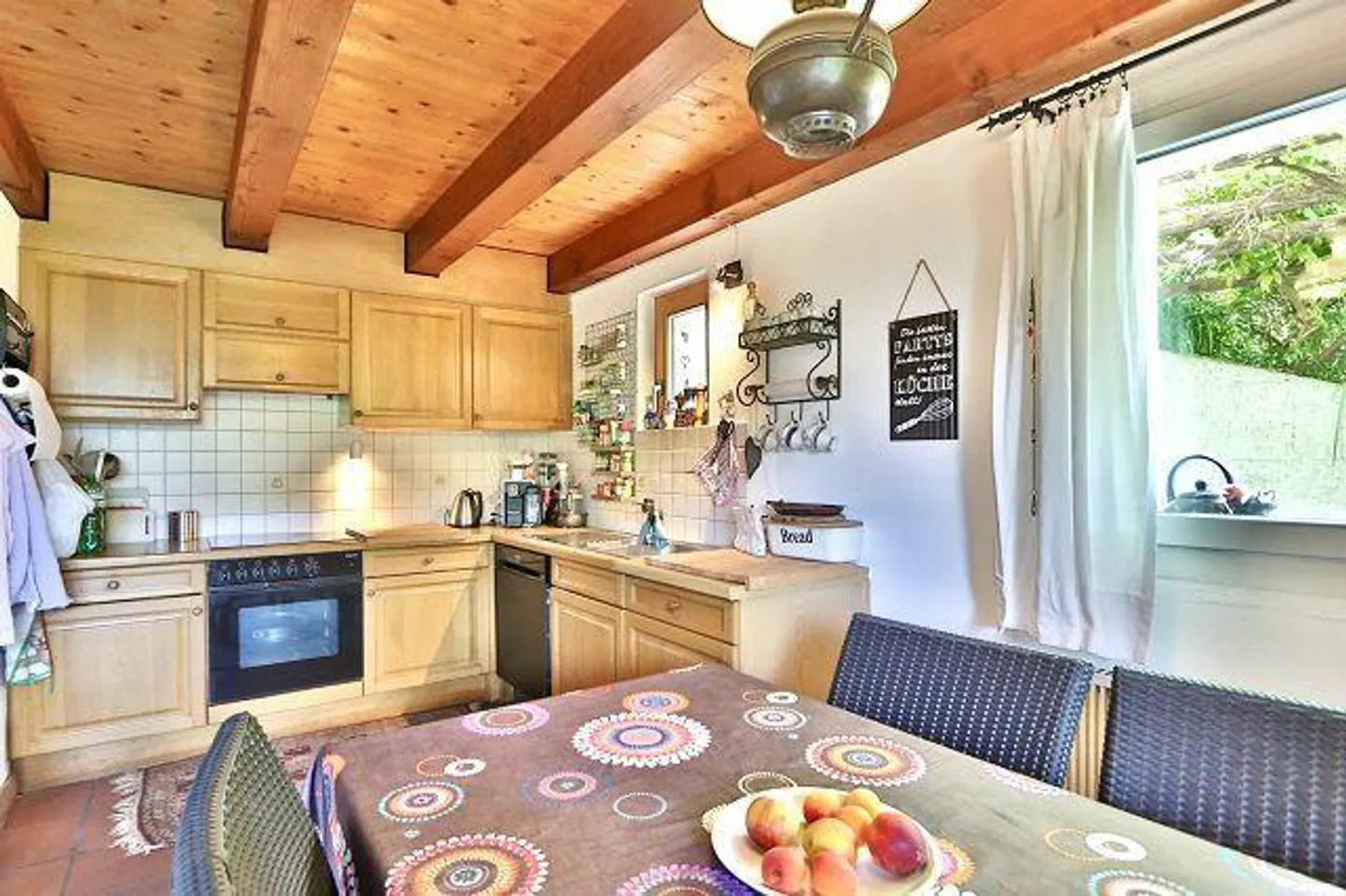 «4 1/2-Zimmer-Haus sehr ruhiger, sonniger Seeblicklage / chalet di 4 1/2 locali molto tranquilla, soleggiata e vista lago» - Foto 6 di 37