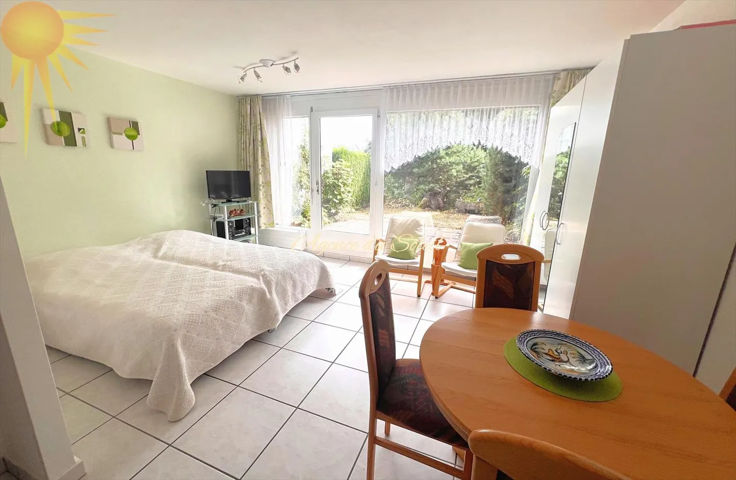 Posizione di prima classe per questo delizioso studio ristrutturato con terrazza/giardino a sud! - Foto 4 di 13