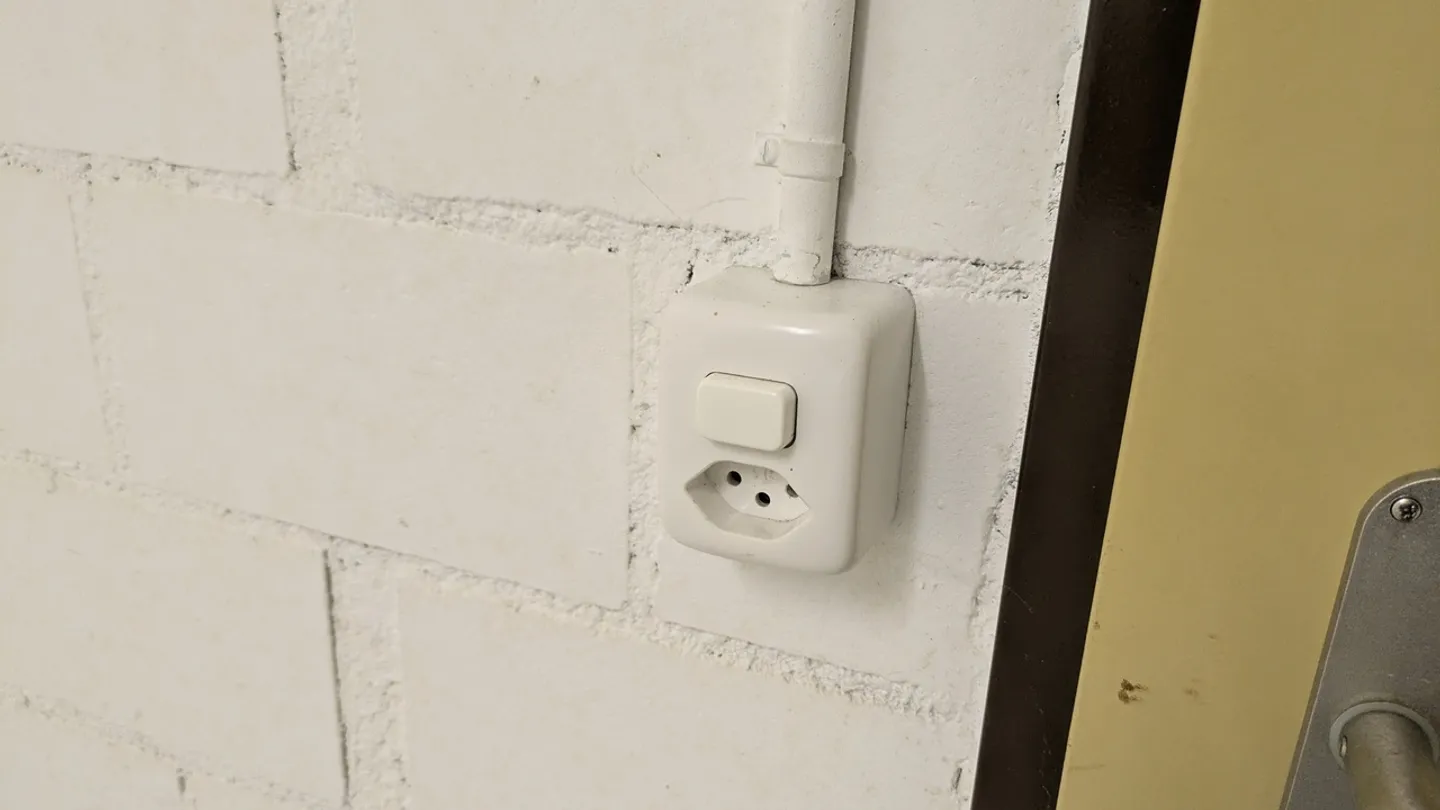 Convenient Storage Space in Neftenbach - Photo 9 of 11