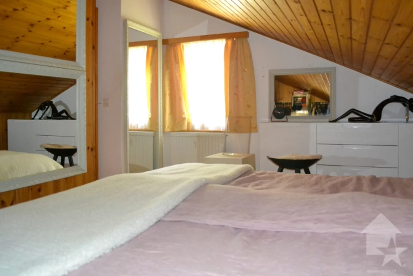 Magnificent apartment 4.5 of 100m2 with 1 additional bedroom in the basement - Photo 13 of 20