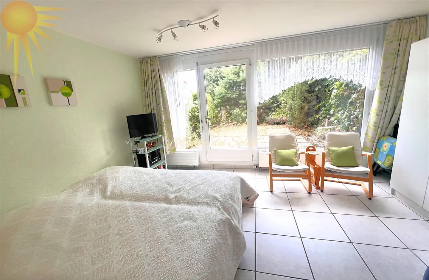 Posizione di prima classe per questo delizioso studio ristrutturato con terrazza/giardino a sud! - Foto 5 di 13