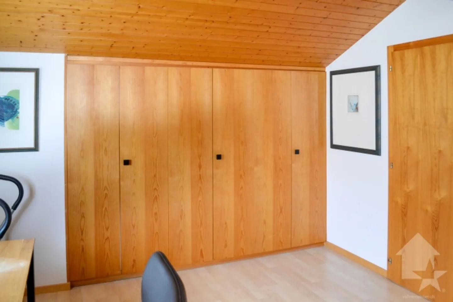 Magnificent apartment 4.5 of 100m2 with 1 additional bedroom in the basement - Photo 17 of 20