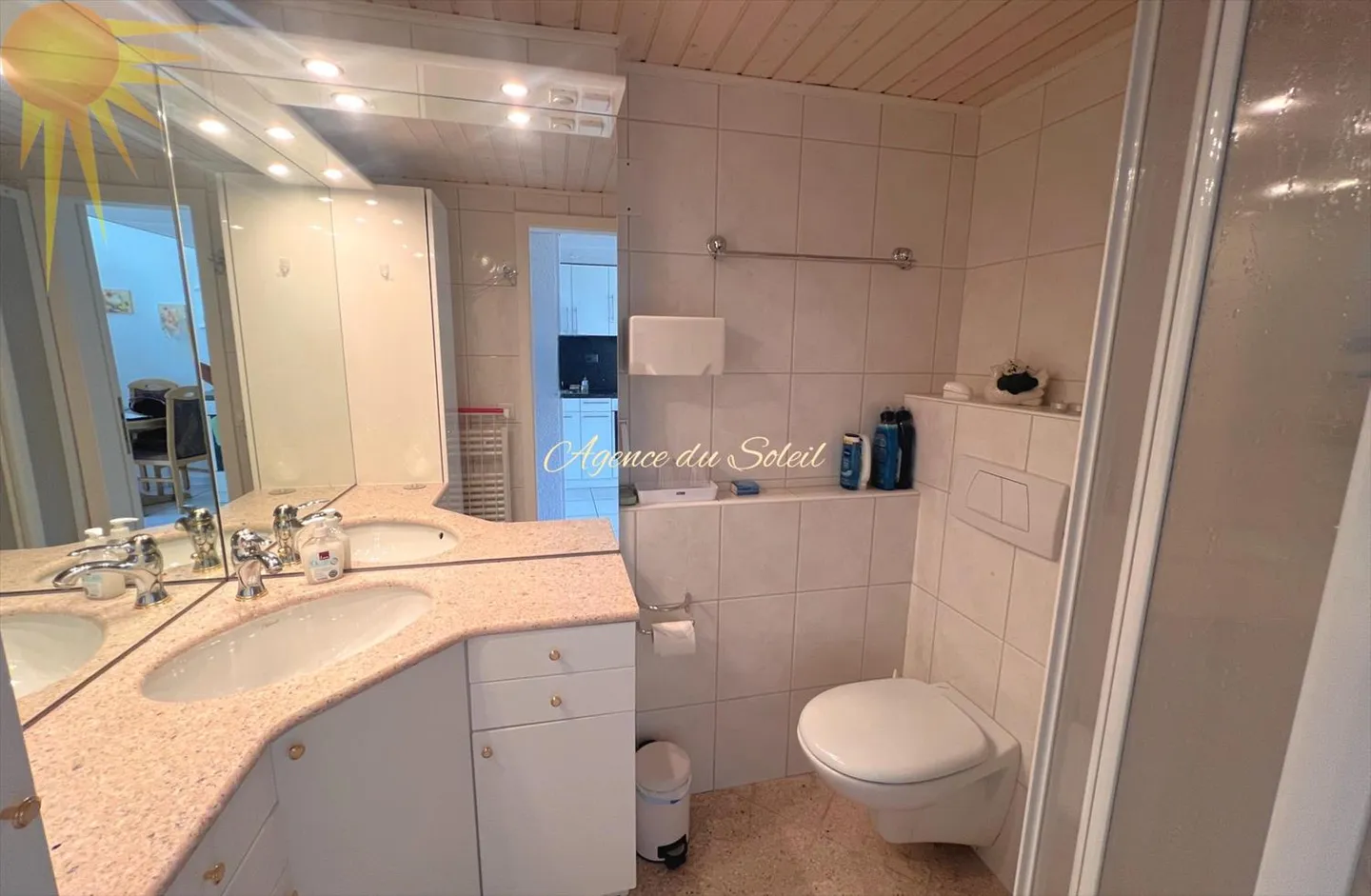 Posizione di prima classe per questo delizioso studio ristrutturato con terrazza/giardino a sud! - Foto 8 di 13