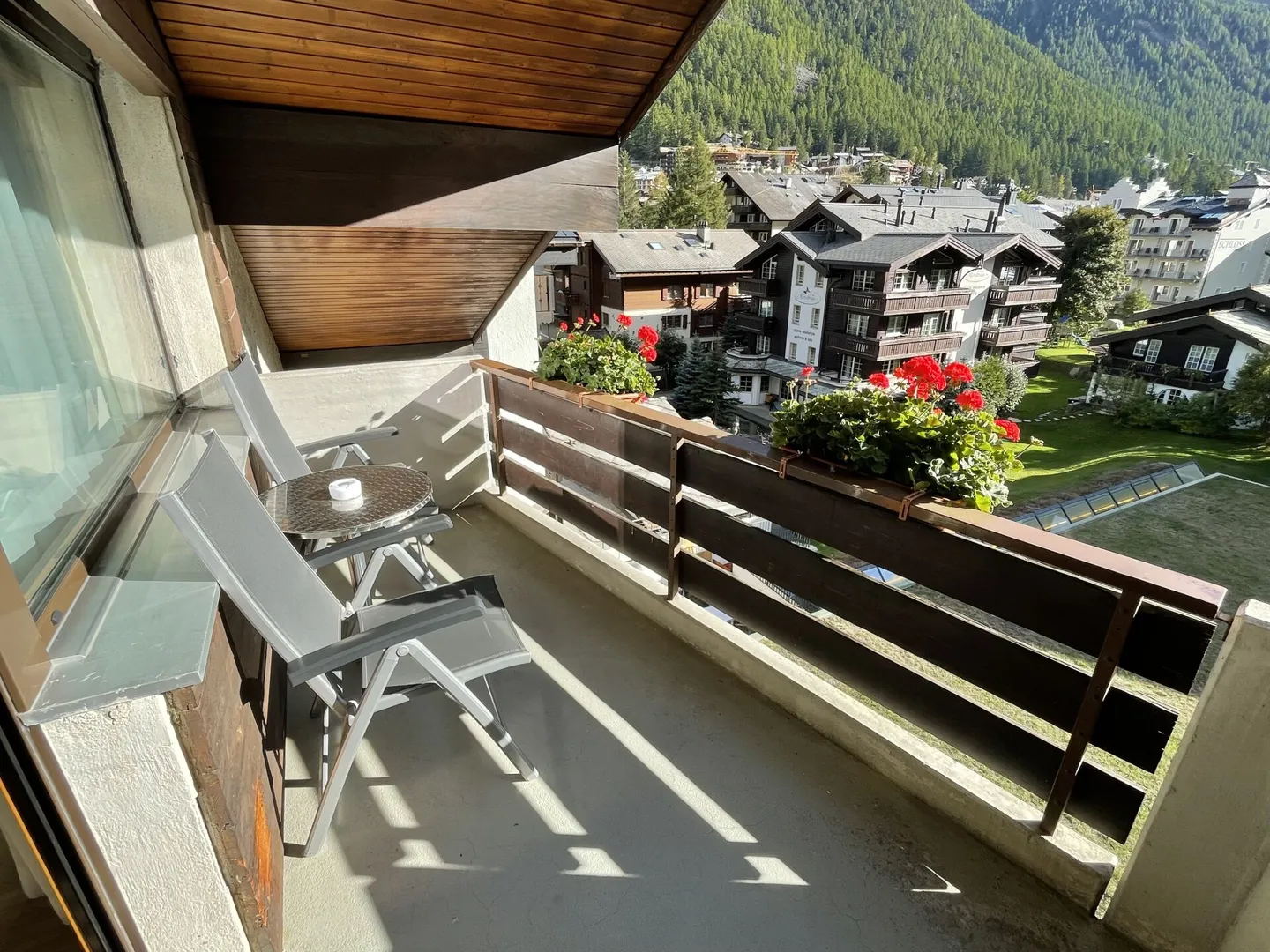 Appartamento esclusivo di 2,5 stanze con vista sul Cervino e vicino al centro - Foto 5 di 17