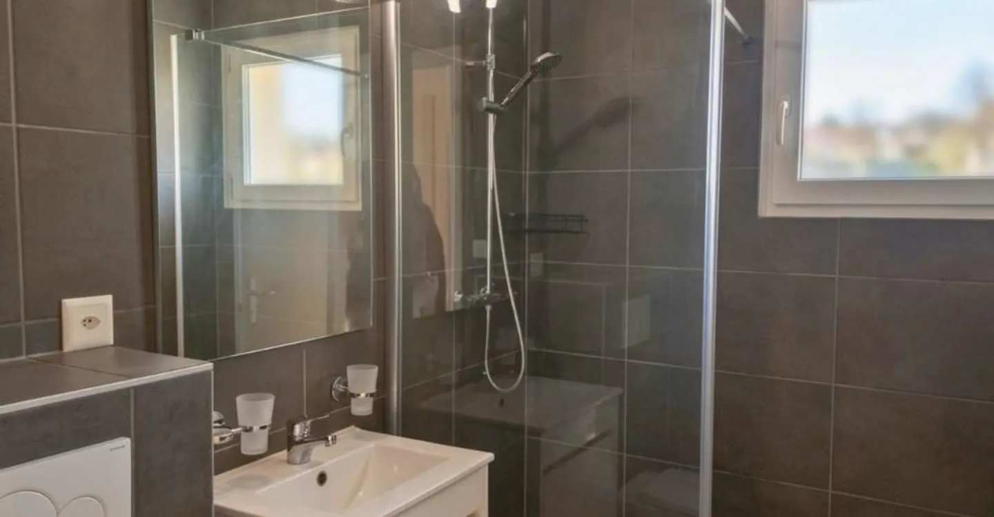 Pringy - Très bel appartement de 3.5 pièces à louer - Foto 3 di 5