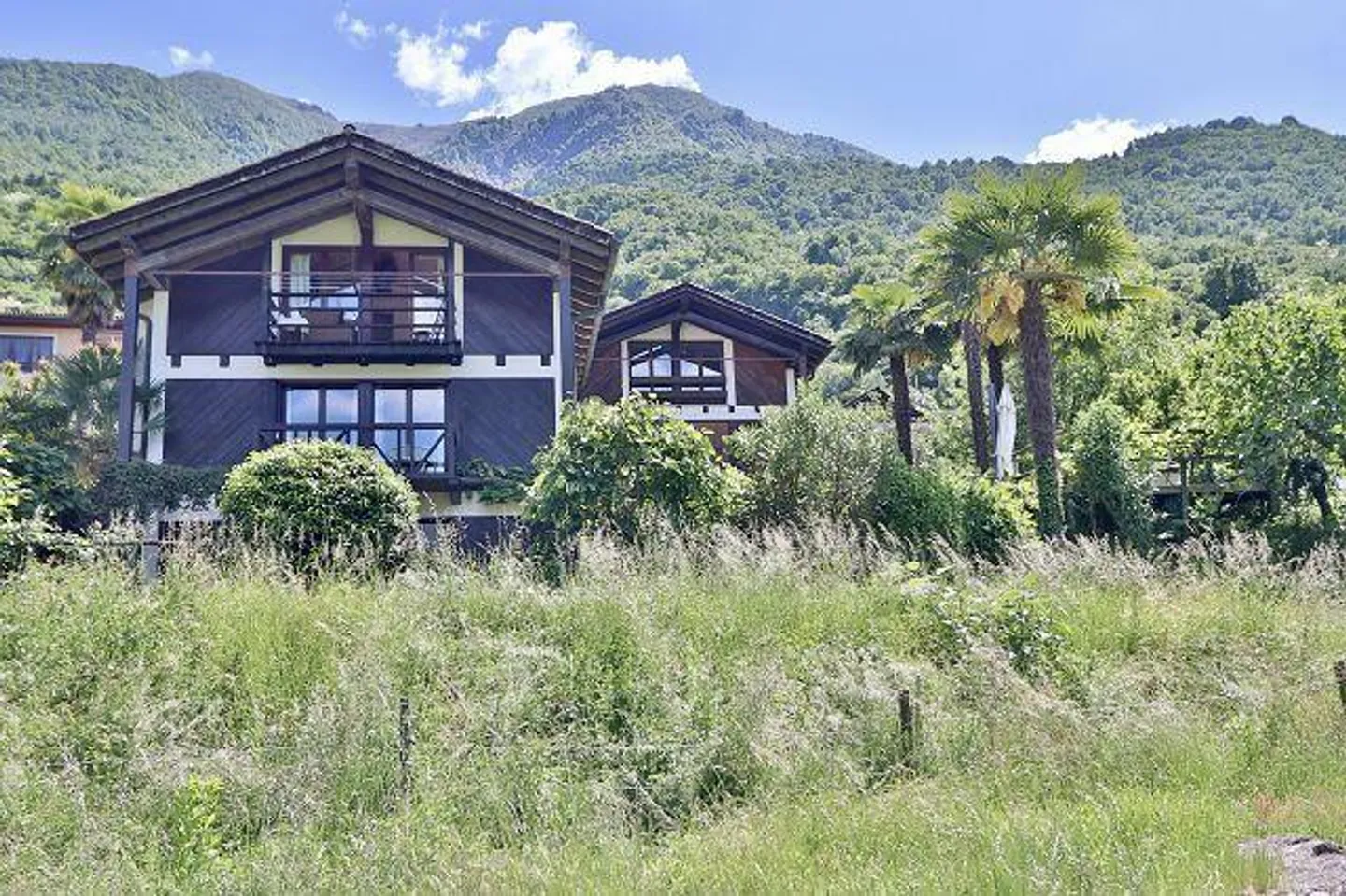 «4 1/2-Zimmer-Haus sehr ruhiger, sonniger Seeblicklage / chalet di 4 1/2 locali molto tranquilla, soleggiata e vista lago» - Foto 35 di 37