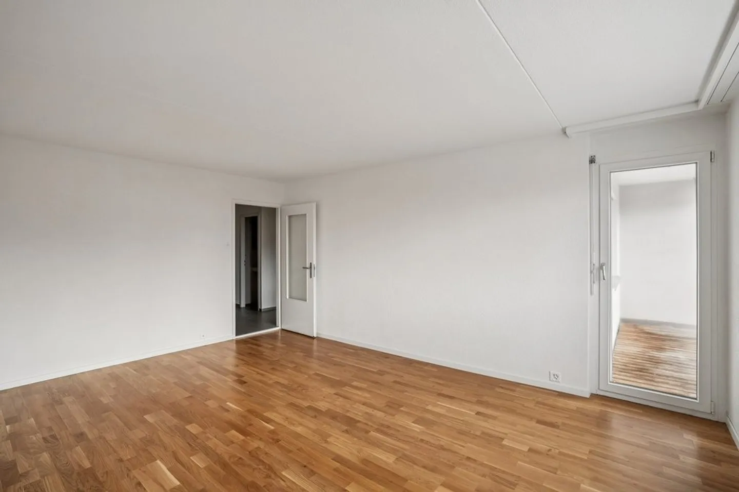 4-room apartment for rent - Photo 5 of 11