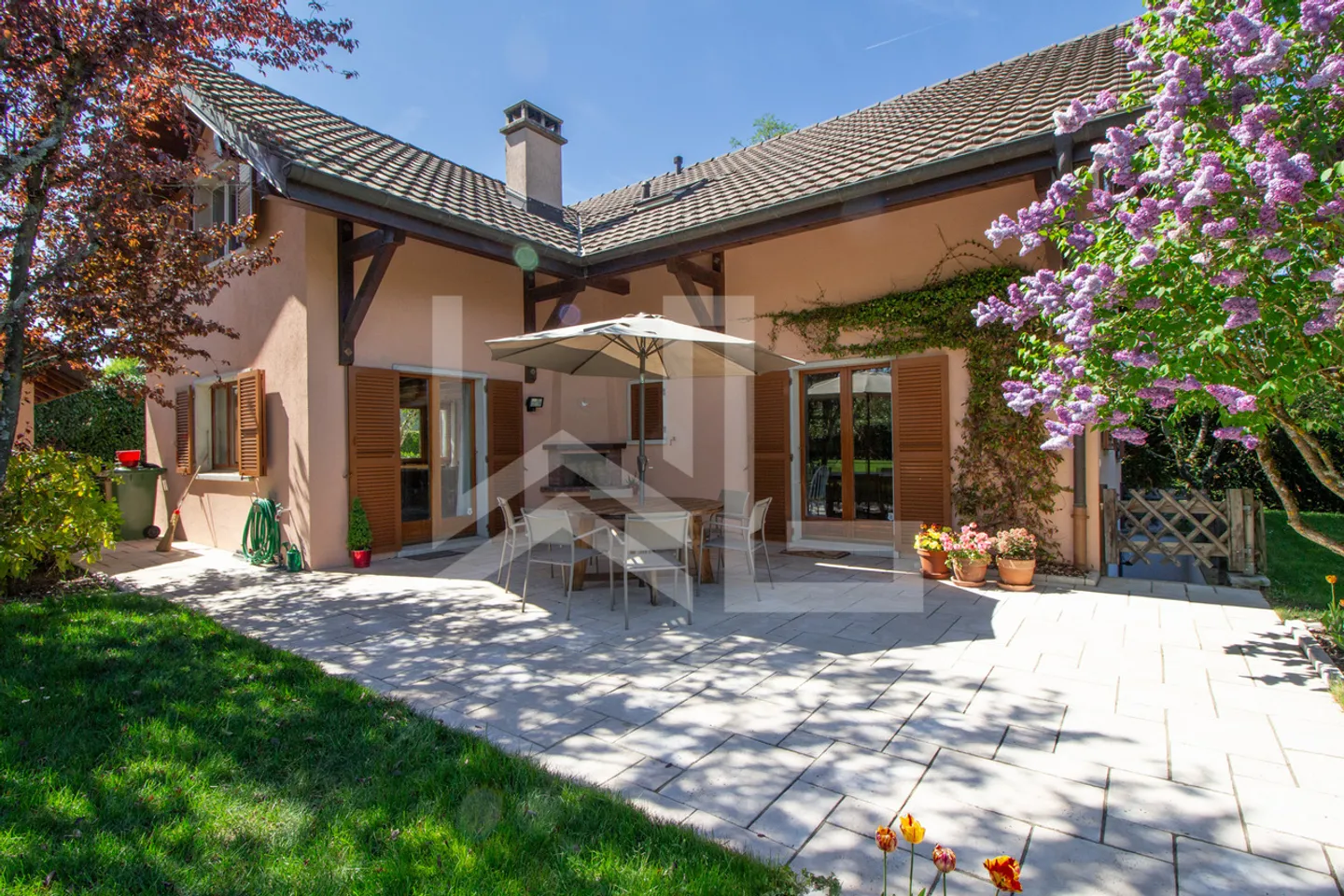 Charmante Immobilie im Herzen von Founex - Foto 11 von 12