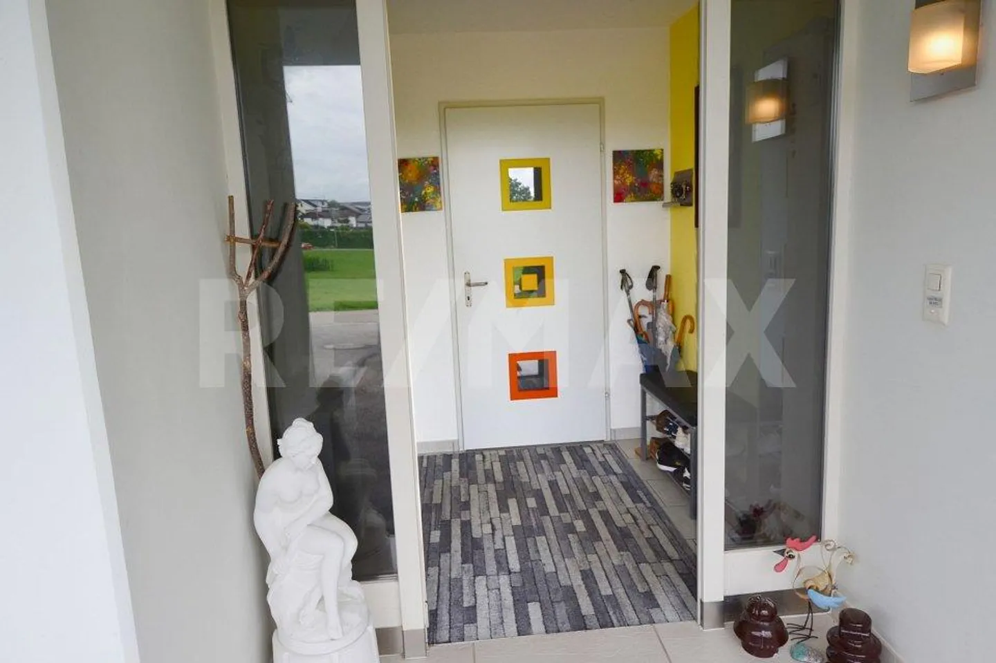 Charmantes Einfamilienhaus mit Blick - Foto 2 von 13