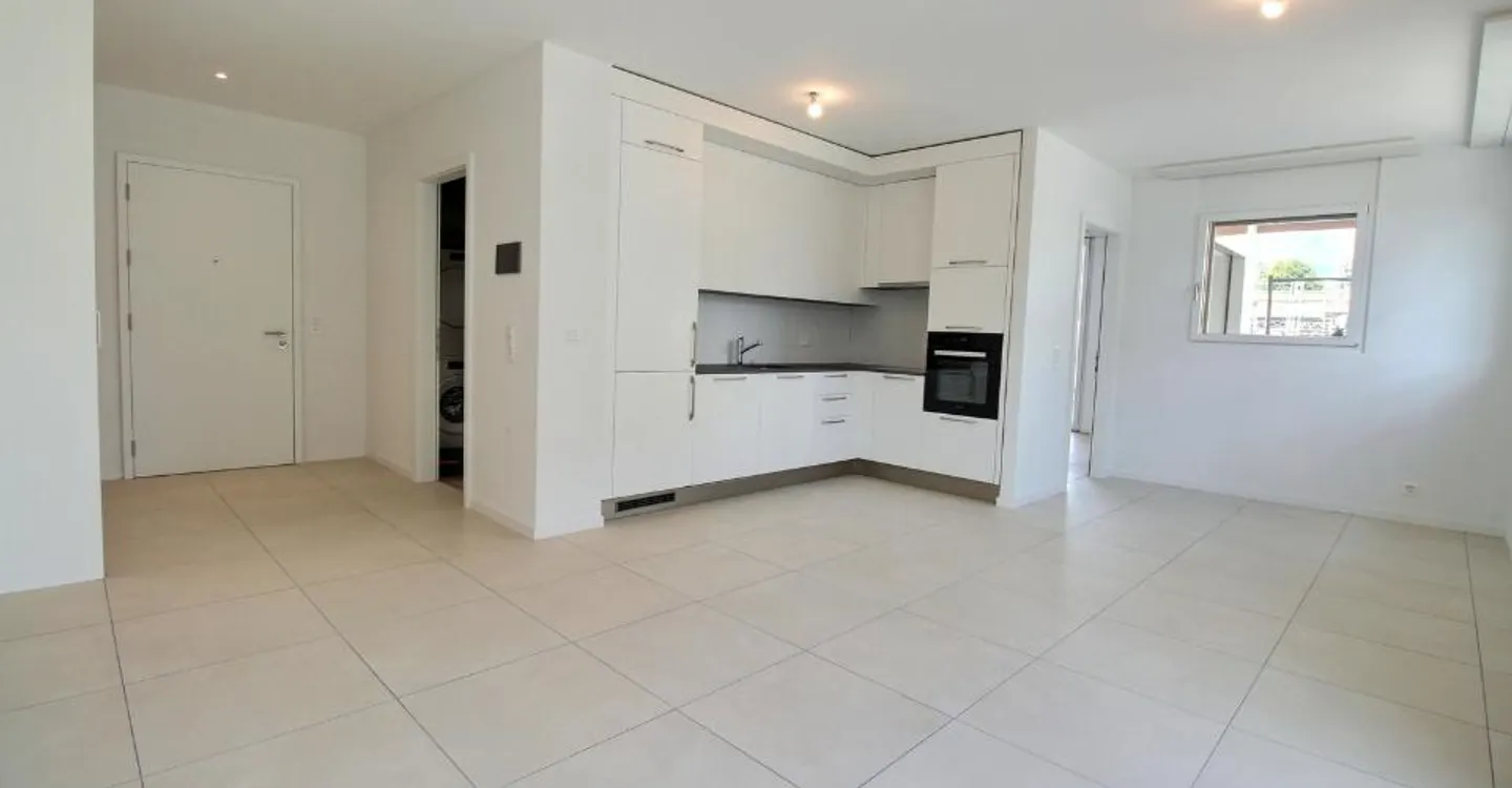 Charming 2.5-room apartment on the ground floor! - Photo 2 of 5