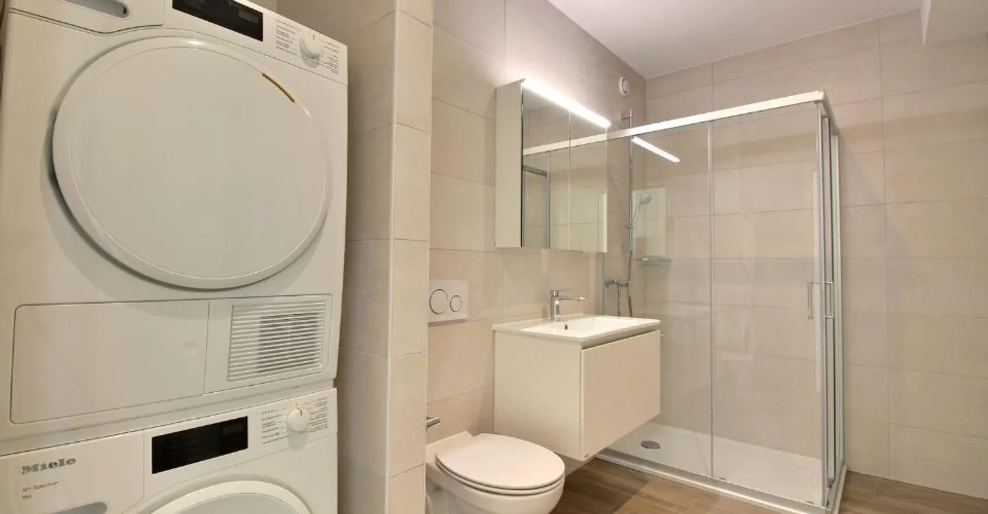 Charming 2.5-room apartment on the ground floor! - Photo 3 of 5