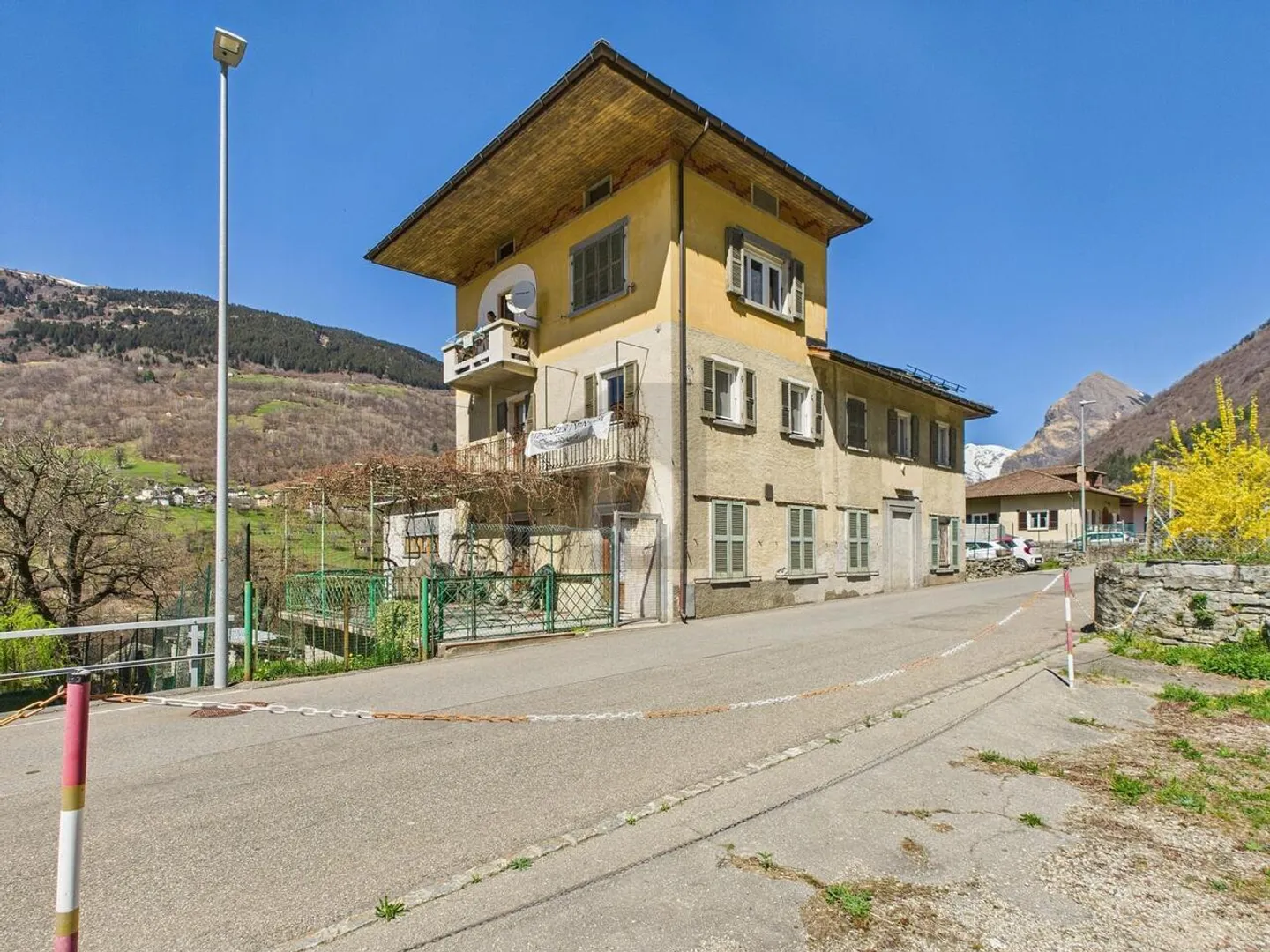 Casa singola in affitto - Foto 5 di 6