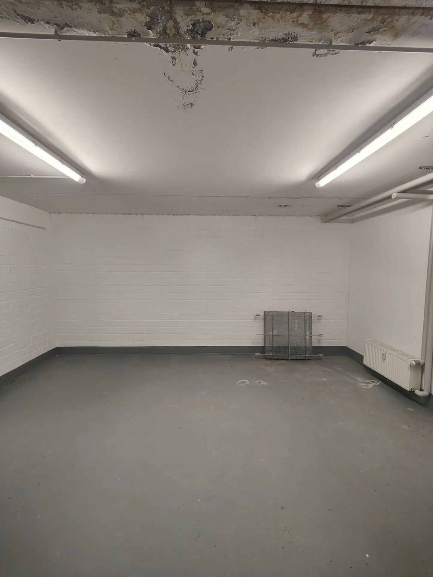 30m2 Salle de stockage Cologne - Colonia-Allee 13 - Photo 3 sur 9