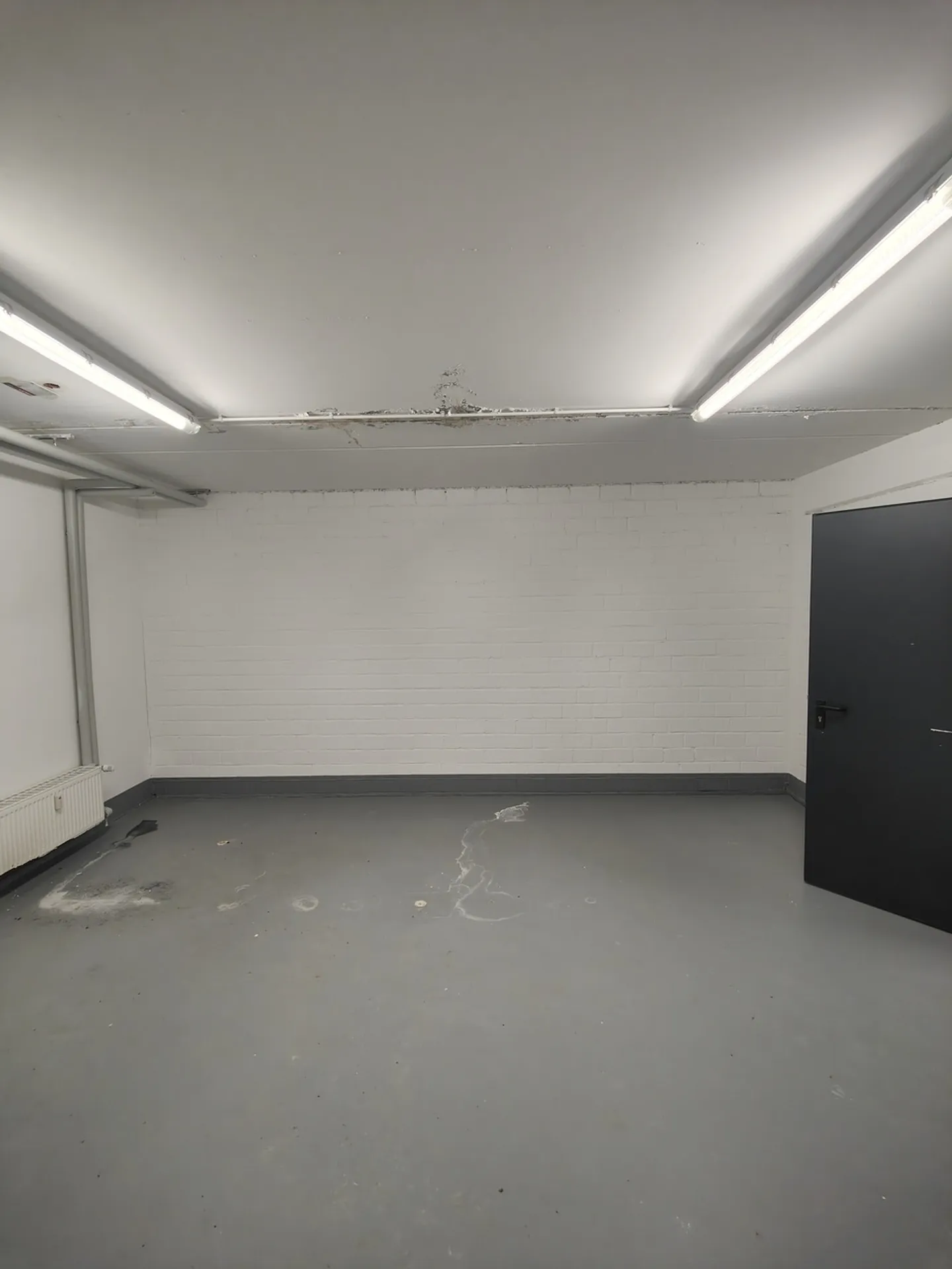 30m2 Salle de stockage Cologne - Colonia-Allee 13 - Photo 4 sur 9