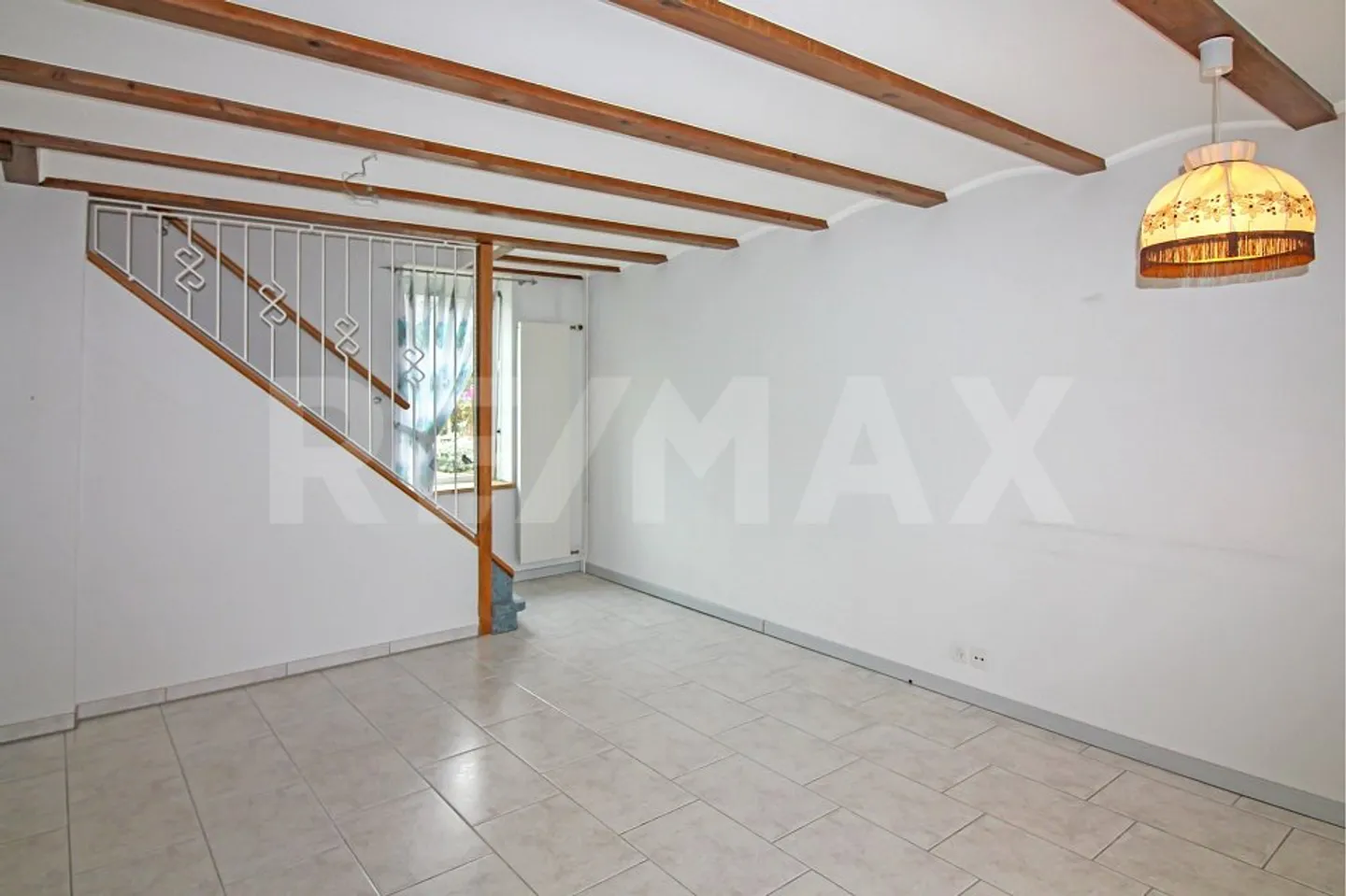 Casa a schiera di 3,5 stanze con giardino e vicino alla stazione - Foto 6 di 13