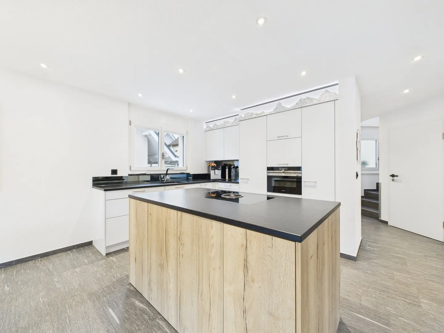 Hochwertige Doppelhaushälfte mit vielen edlen Details - Foto 7 di 25