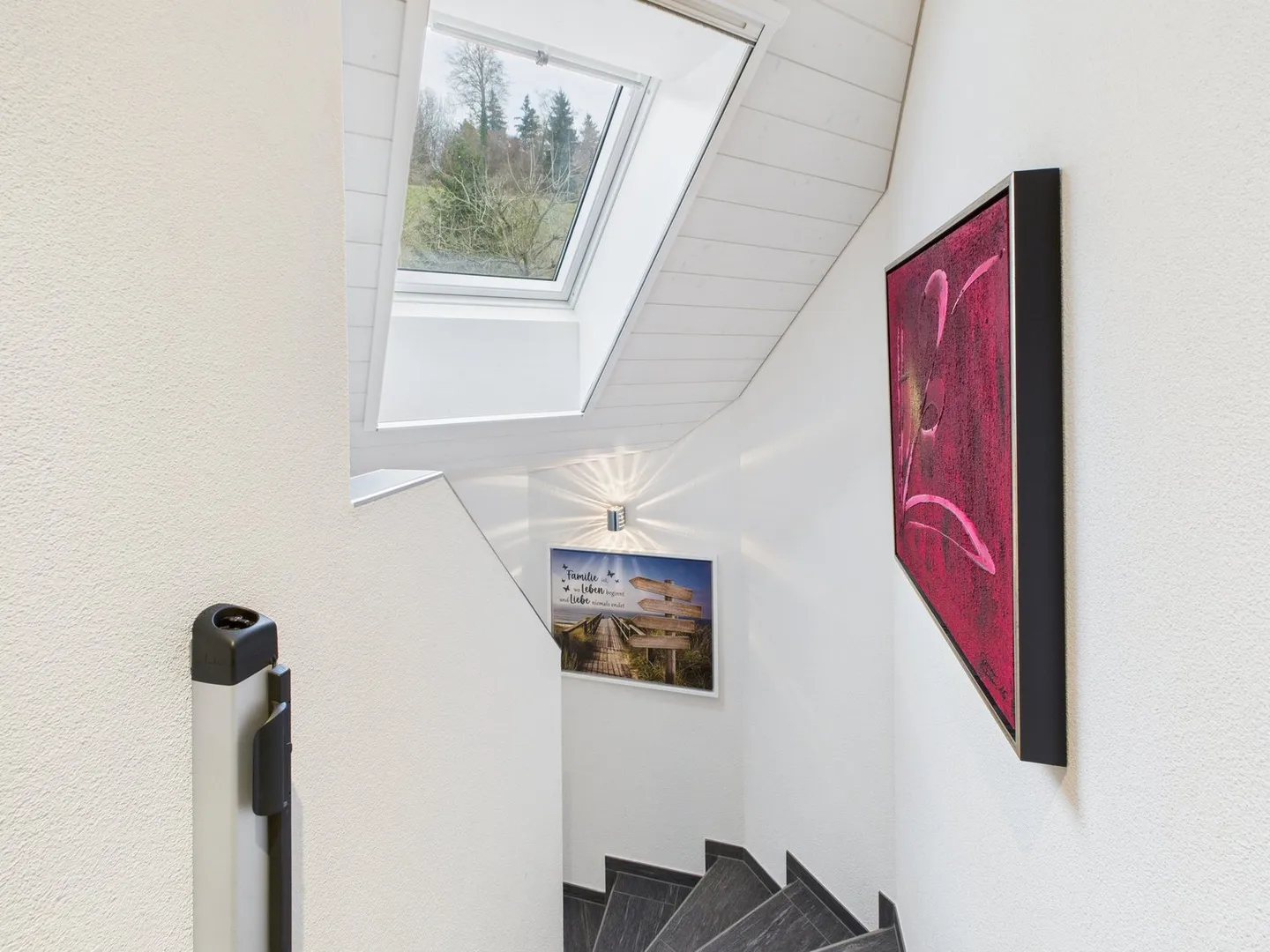 Hochwertige Doppelhaushälfte mit vielen edlen Details - Foto 13 di 25