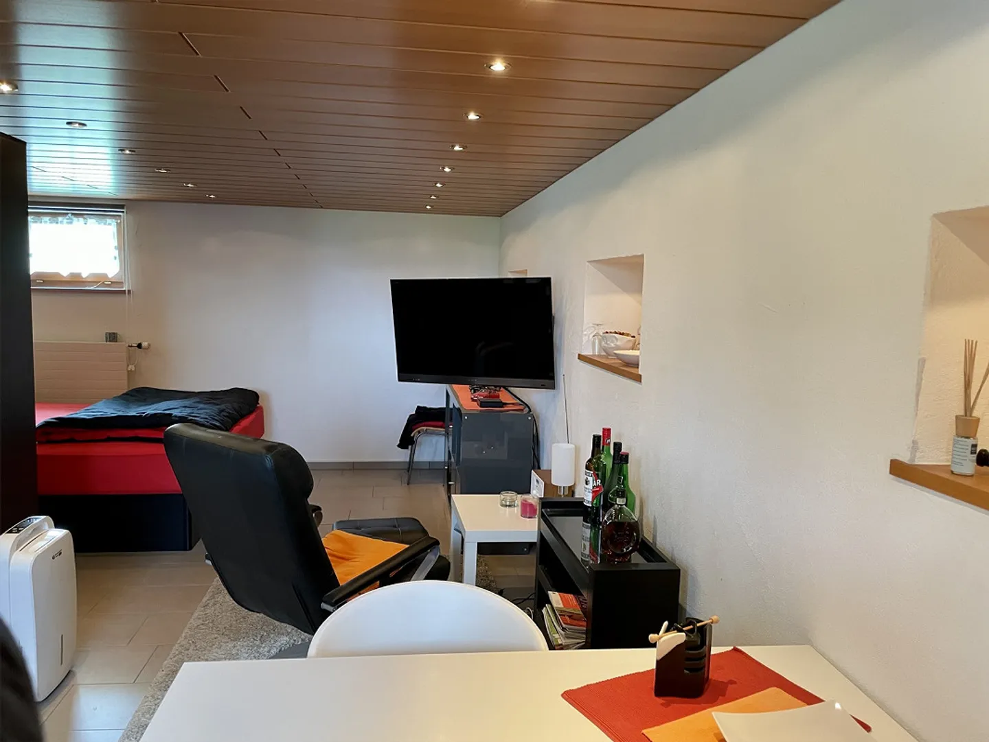 1-room apartment with seating area - mountain & lake view in the greenery - Photo 4 of 13