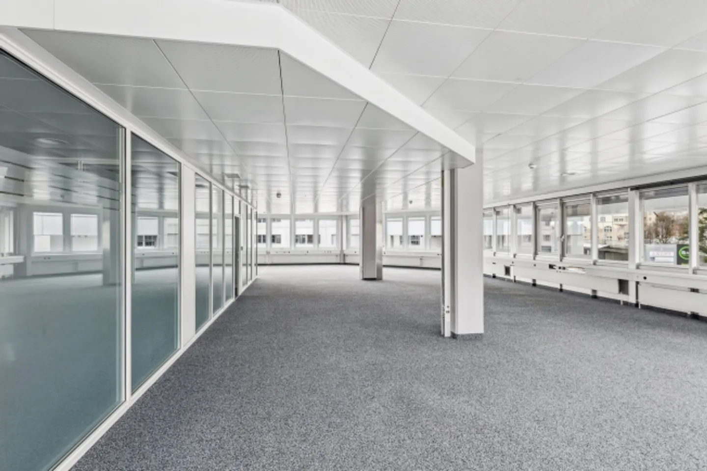 Spazio Ufficio Vicino alla Stazione - Foto 3 di 5