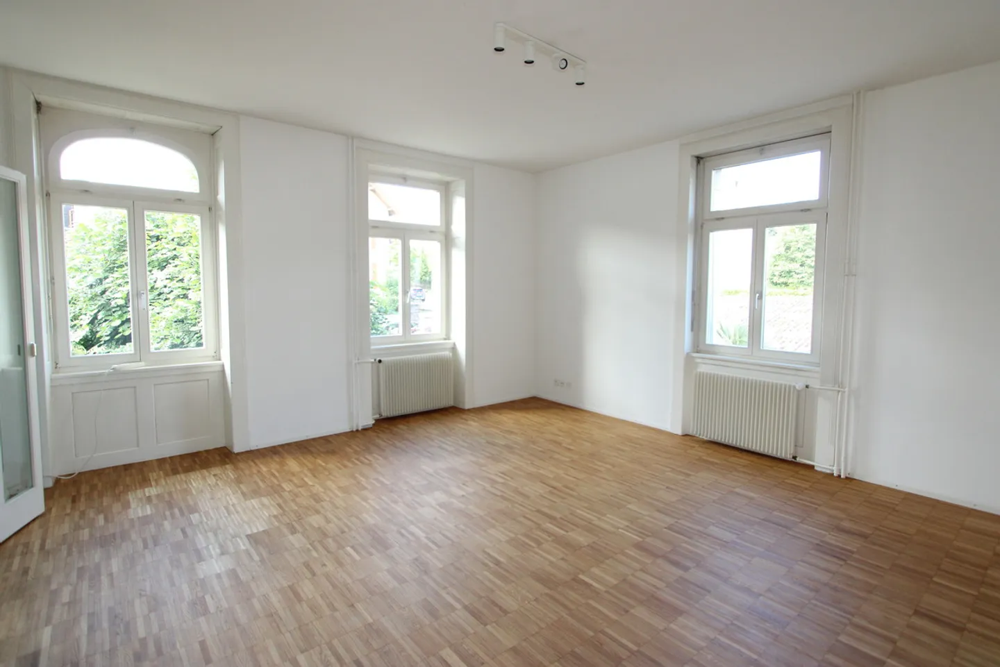 Studio accogliente nel centro di Laufen - Foto 1 di 5