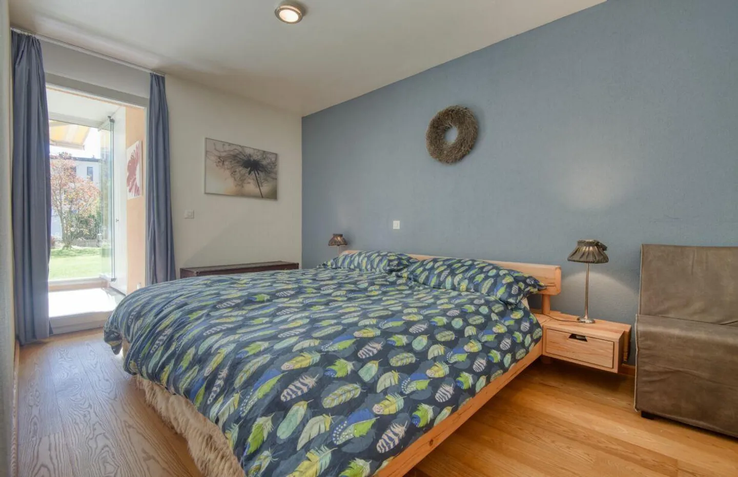 Stilvolle 2.5-Zimmer-Gartenwohnung mit Davoser Bergpanorama - Foto 3 von 9