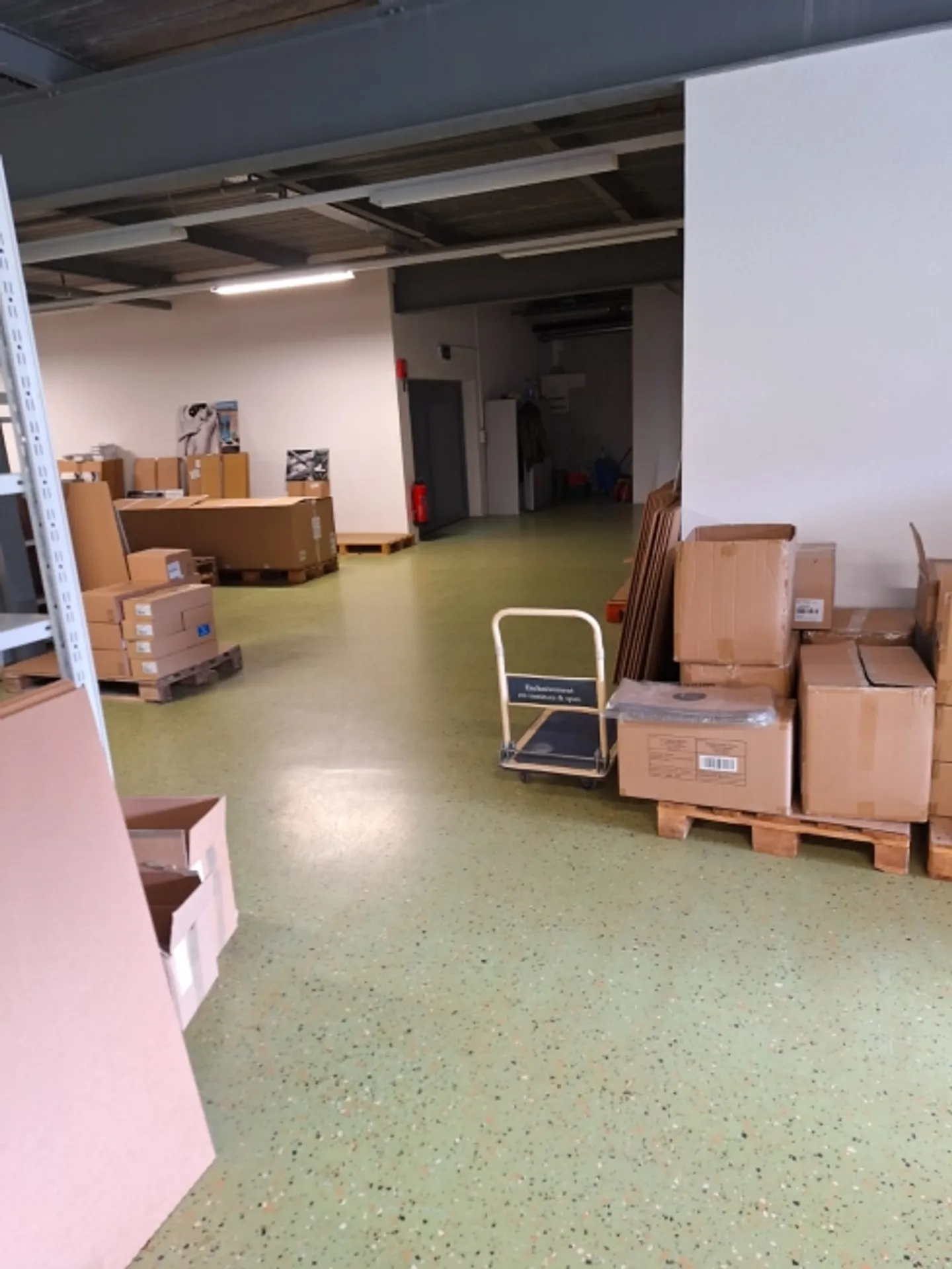 Espace de stockage à louer - Photo 2 sur 2