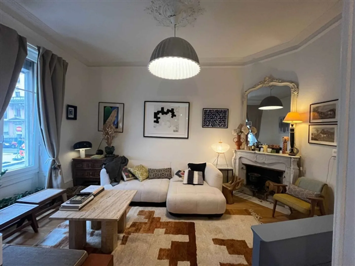 In affitto un bellissimo appartamento di 5 stanze al piano terra - Foto 1 di 3