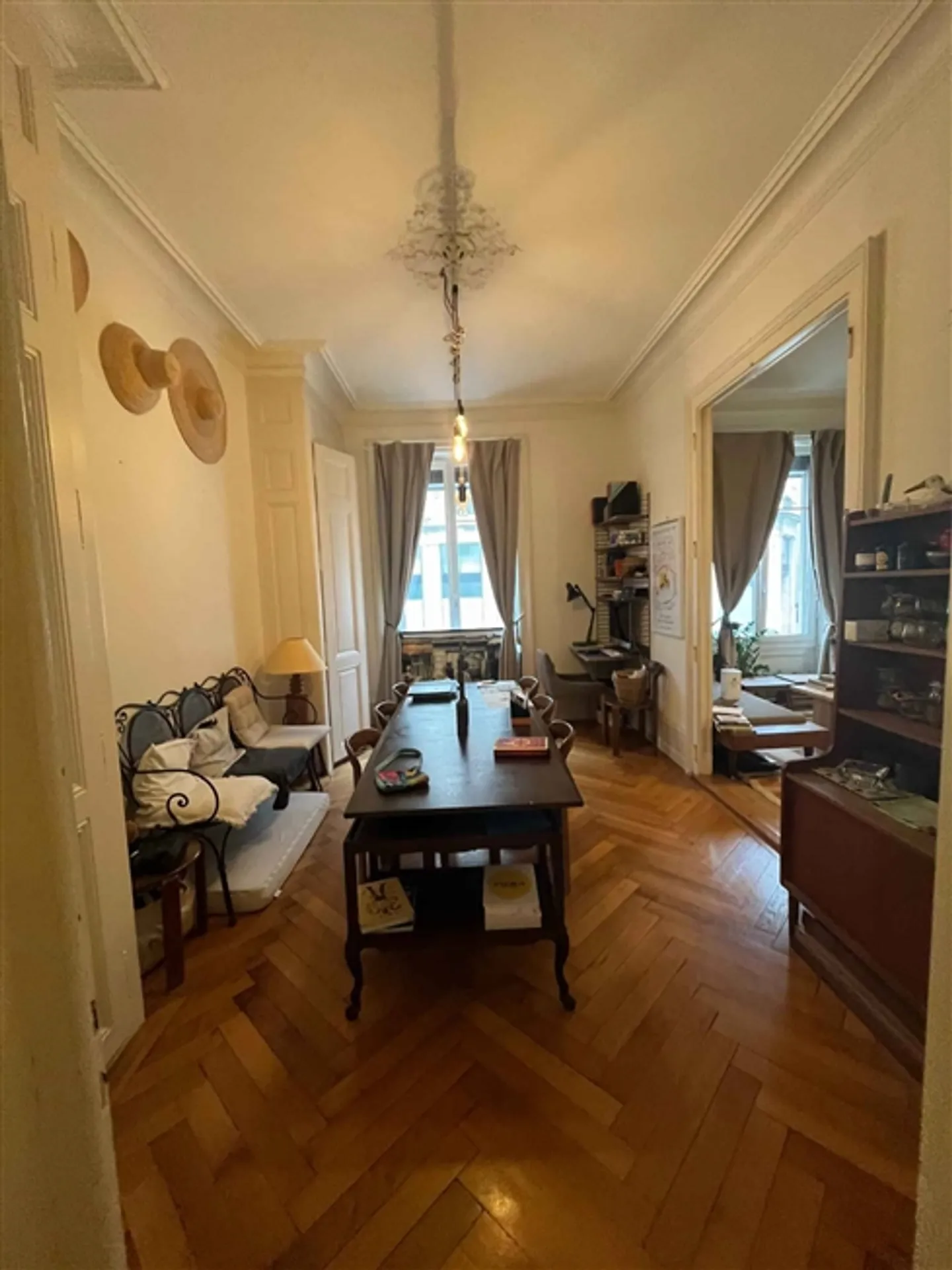 In affitto un bellissimo appartamento di 5 stanze al piano terra - Foto 3 di 3