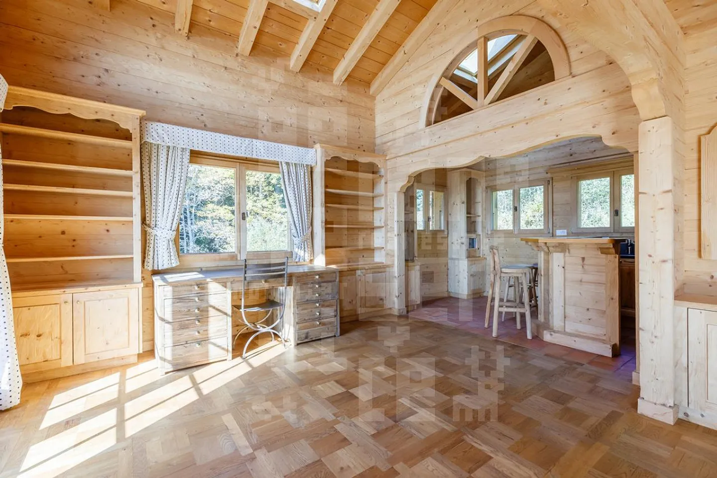 Chalet with Stunning Alpine Views - Photo 7 of 30