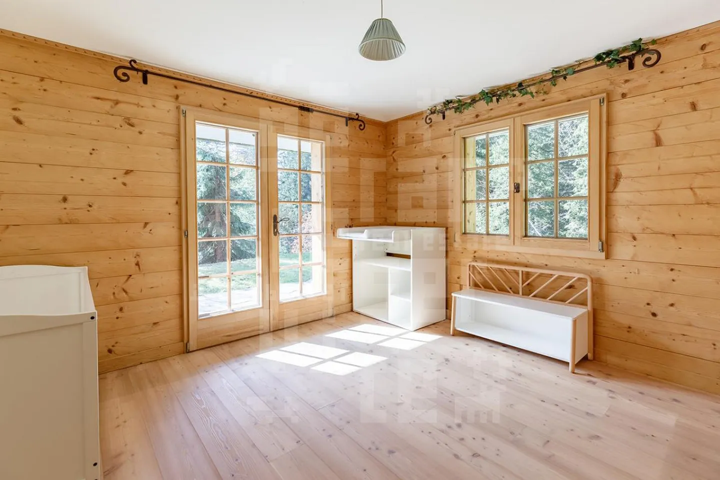 Chalet with Stunning Alpine Views - Photo 24 of 30