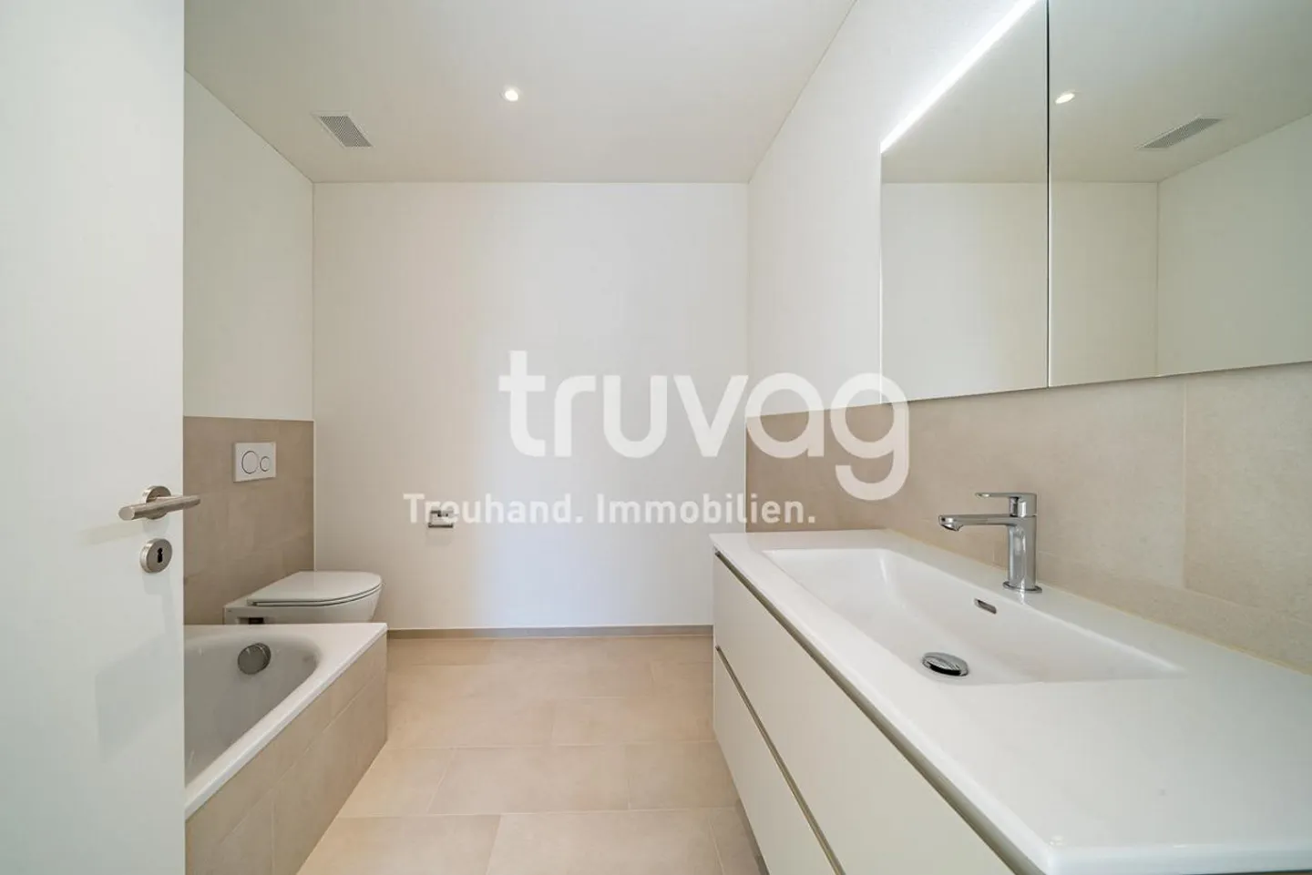 Modern Garden Apartment in Triengen - Photo 5 of 8