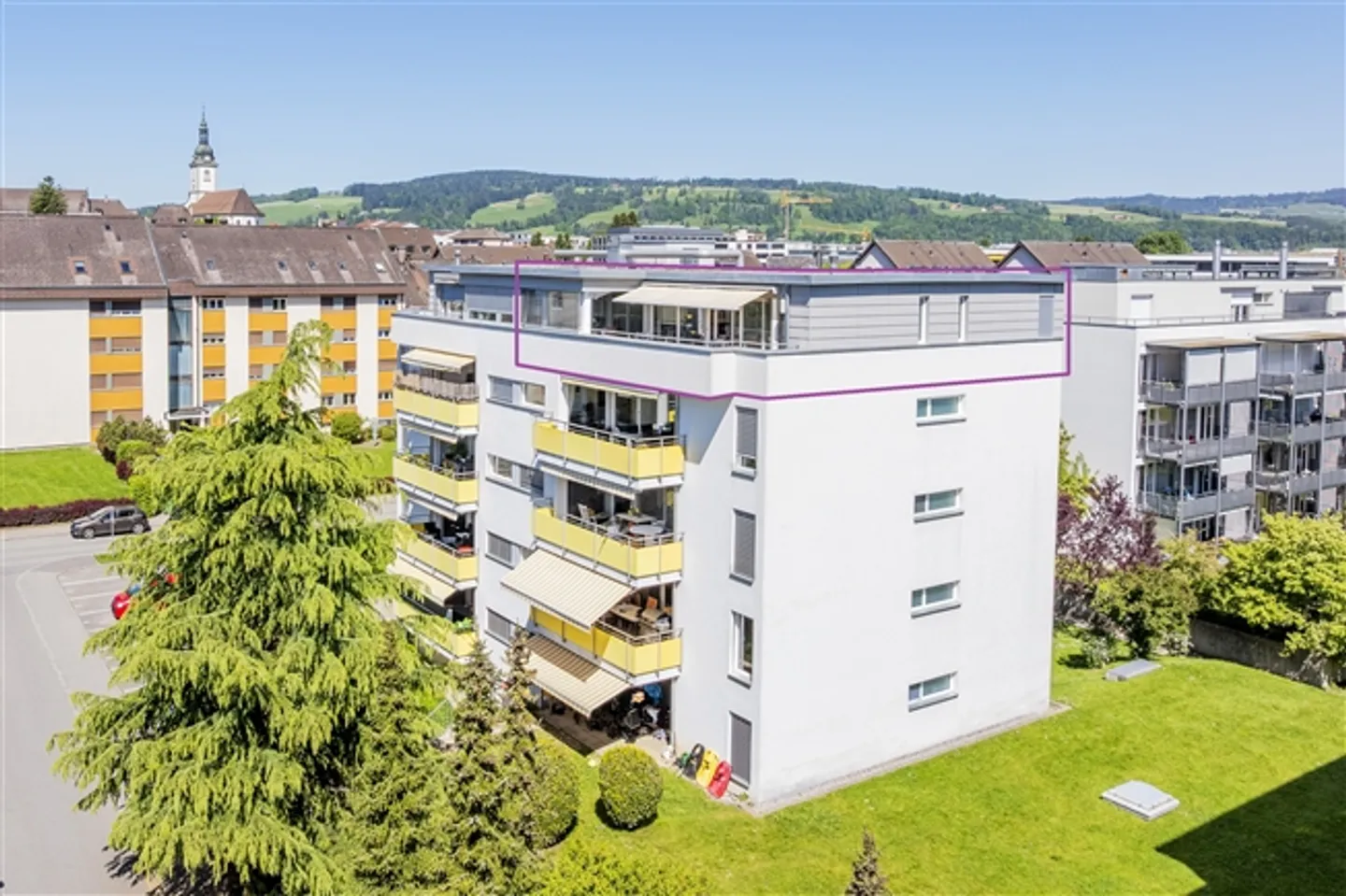 «4.5-Zimmer-Wohnung im 4. OG (Dachgeschoss)» - Foto 1 von 10