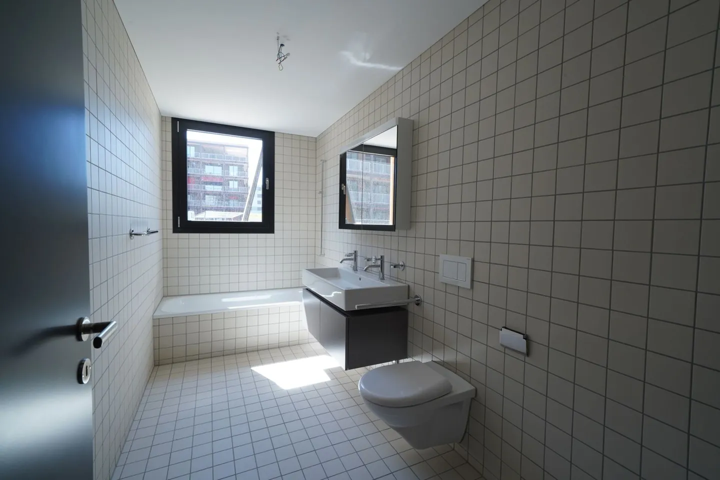 Spacious Atelier Apartment in the Suburban Schweighof Quarter - Photo 3 of 7