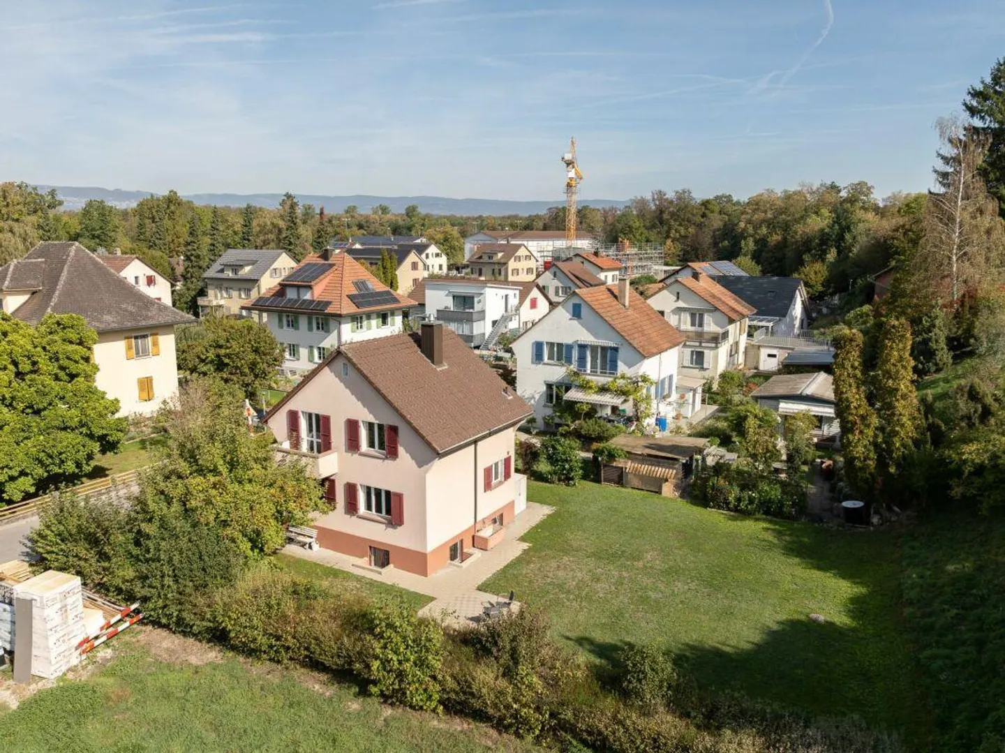 Votre maison de rêve dans le meilleur emplacement à Aarberg - Photo 2 sur 14