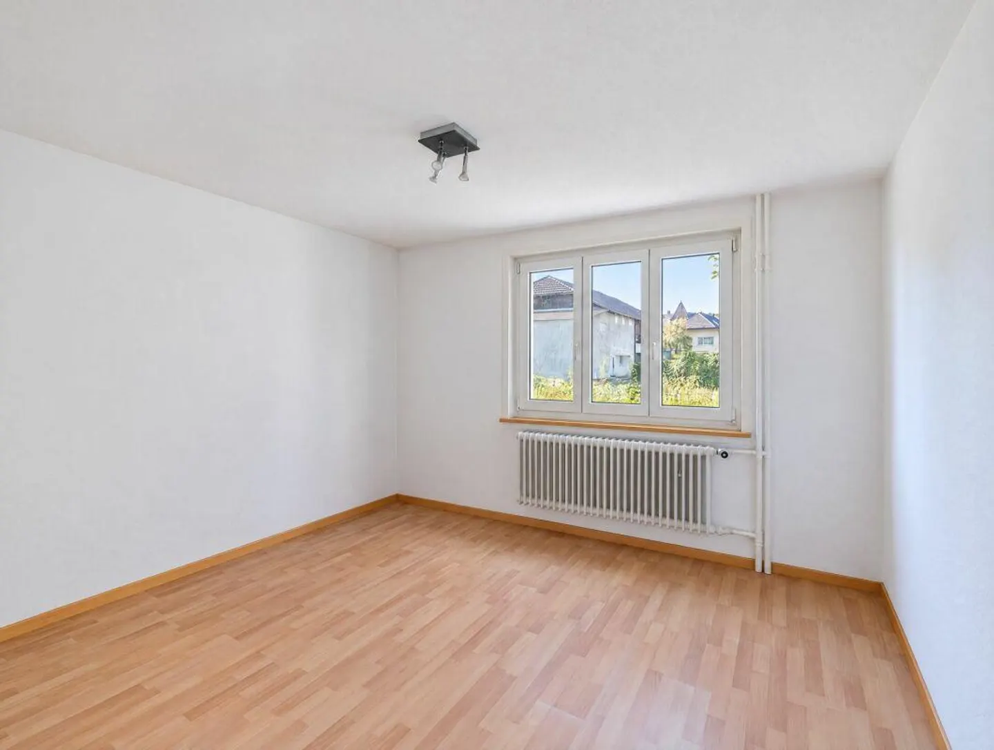 Votre maison de rêve dans le meilleur emplacement à Aarberg - Photo 11 sur 14
