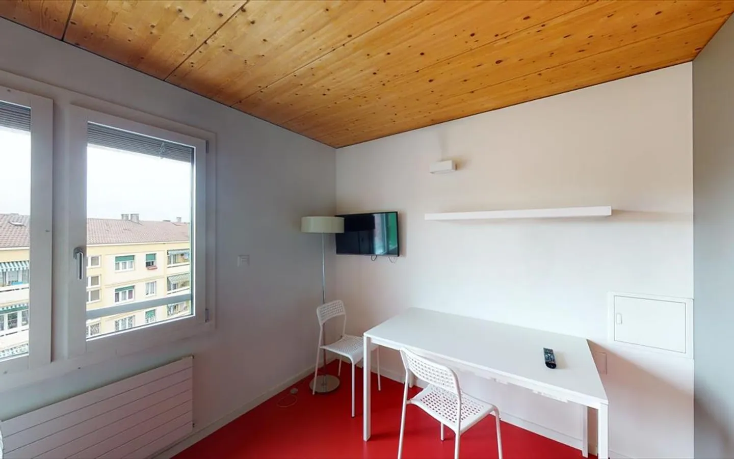 Studio per Studenti in Edificio Moderno - Foto 5 di 11