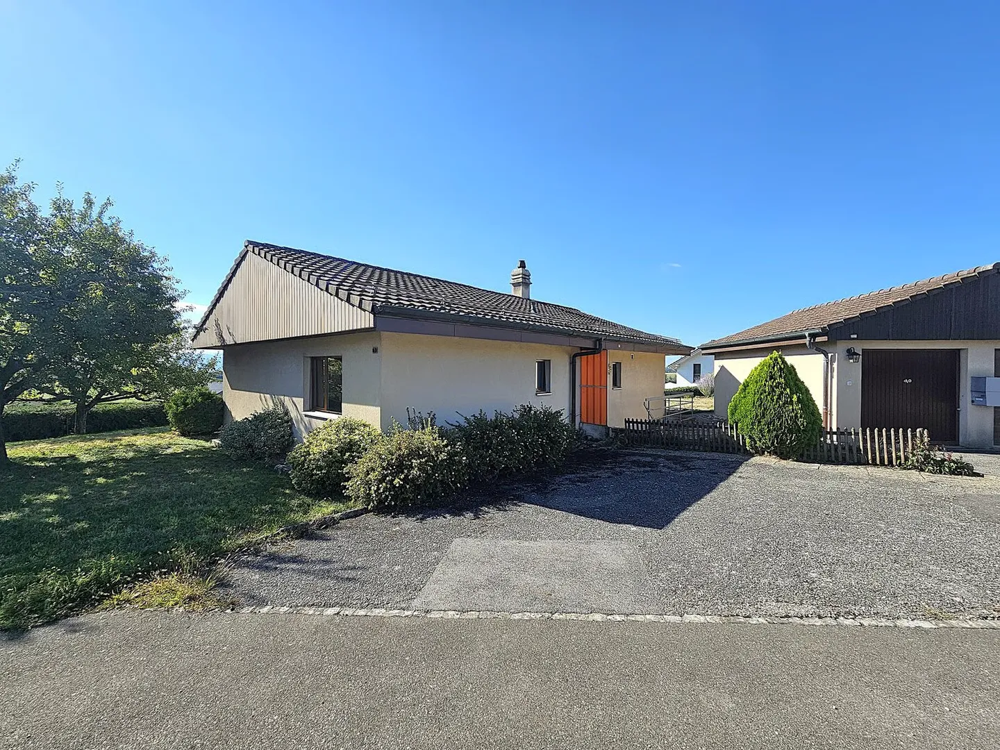 Villa indipendente con magnifica vista sulla campagna e sulle Alpi - Foto 14 di 16