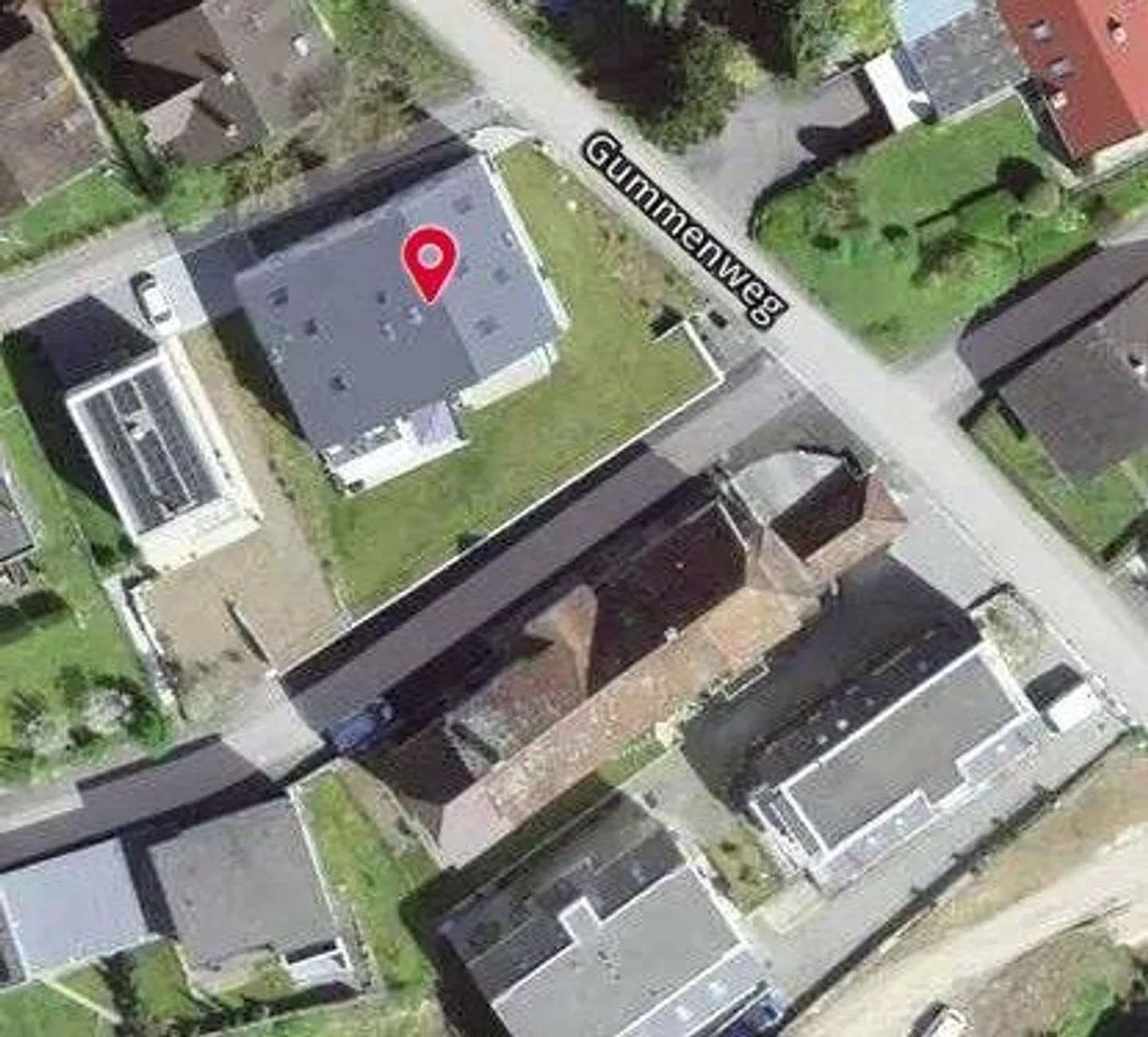 Appartamento 4,5 locali con 2 posti auto - Foto 2 di 13