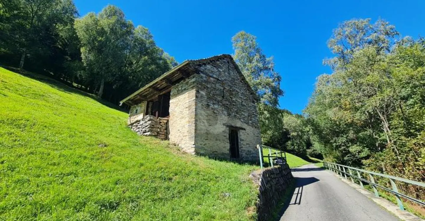 CON VISTA TRA SOLE E NATURA - Foto 2 di 6