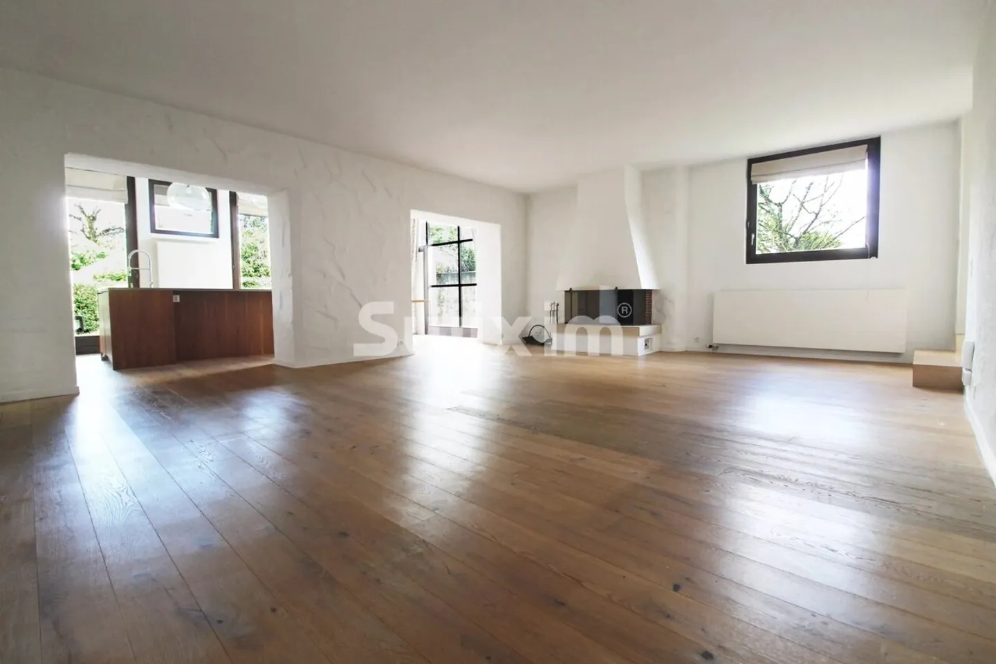 Appartement rénové de caractère - Photo 1 sur 13