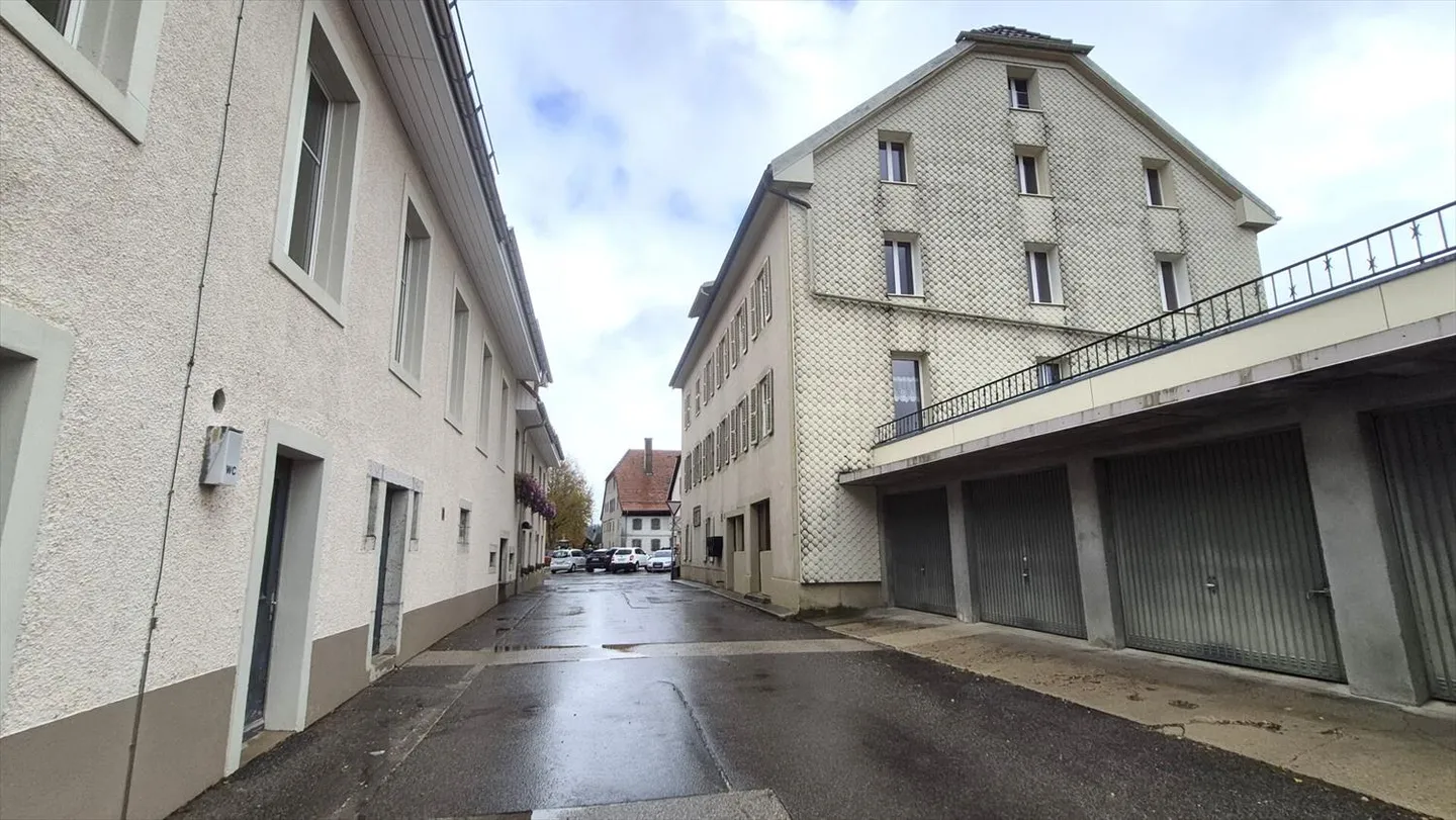 Warm and beautiful 3-room apartment - Photo 9 of 11