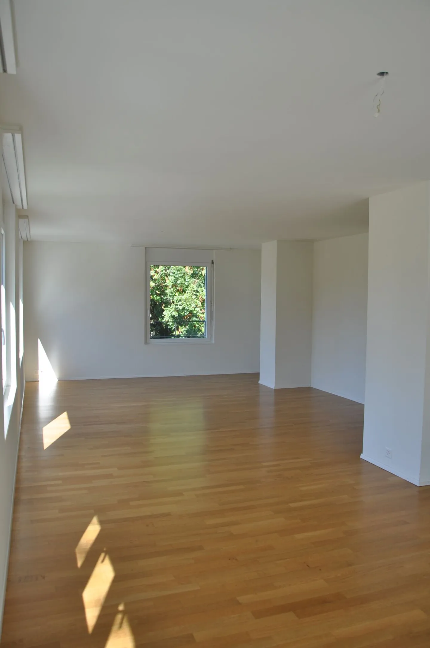 Modern, spacious, comfortable - 4.5-room apartment with balcony - Photo 5 of 14