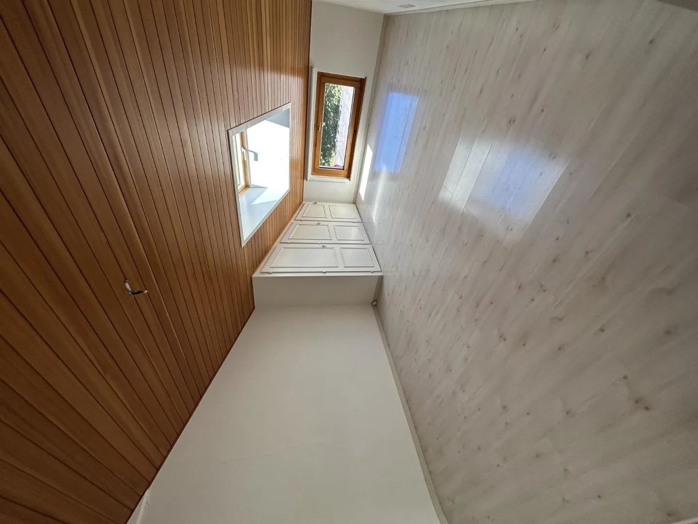 3.5 Room Apartment - Photo 8 of 12