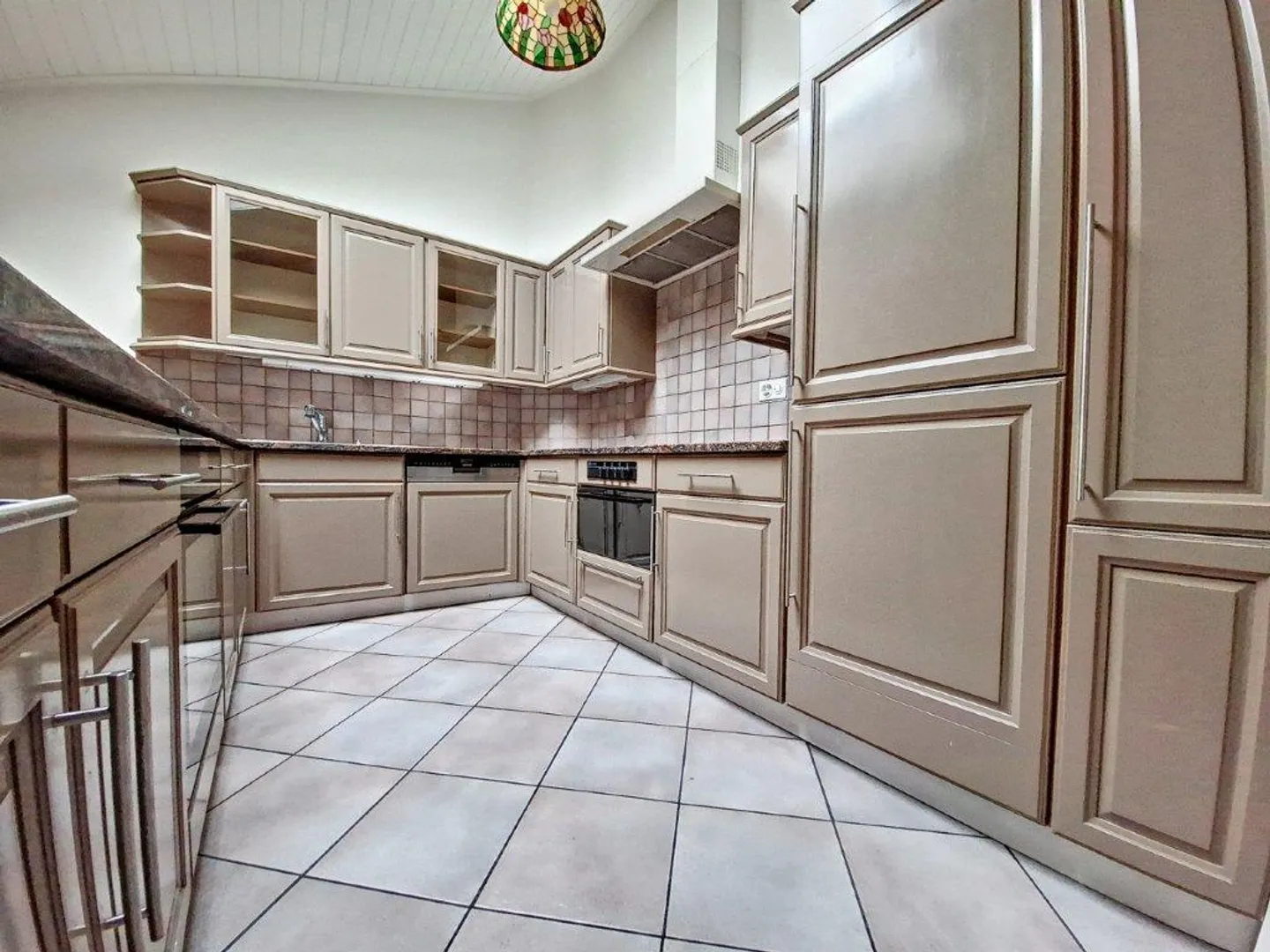 3.5 Room Apartment - Photo 11 of 12