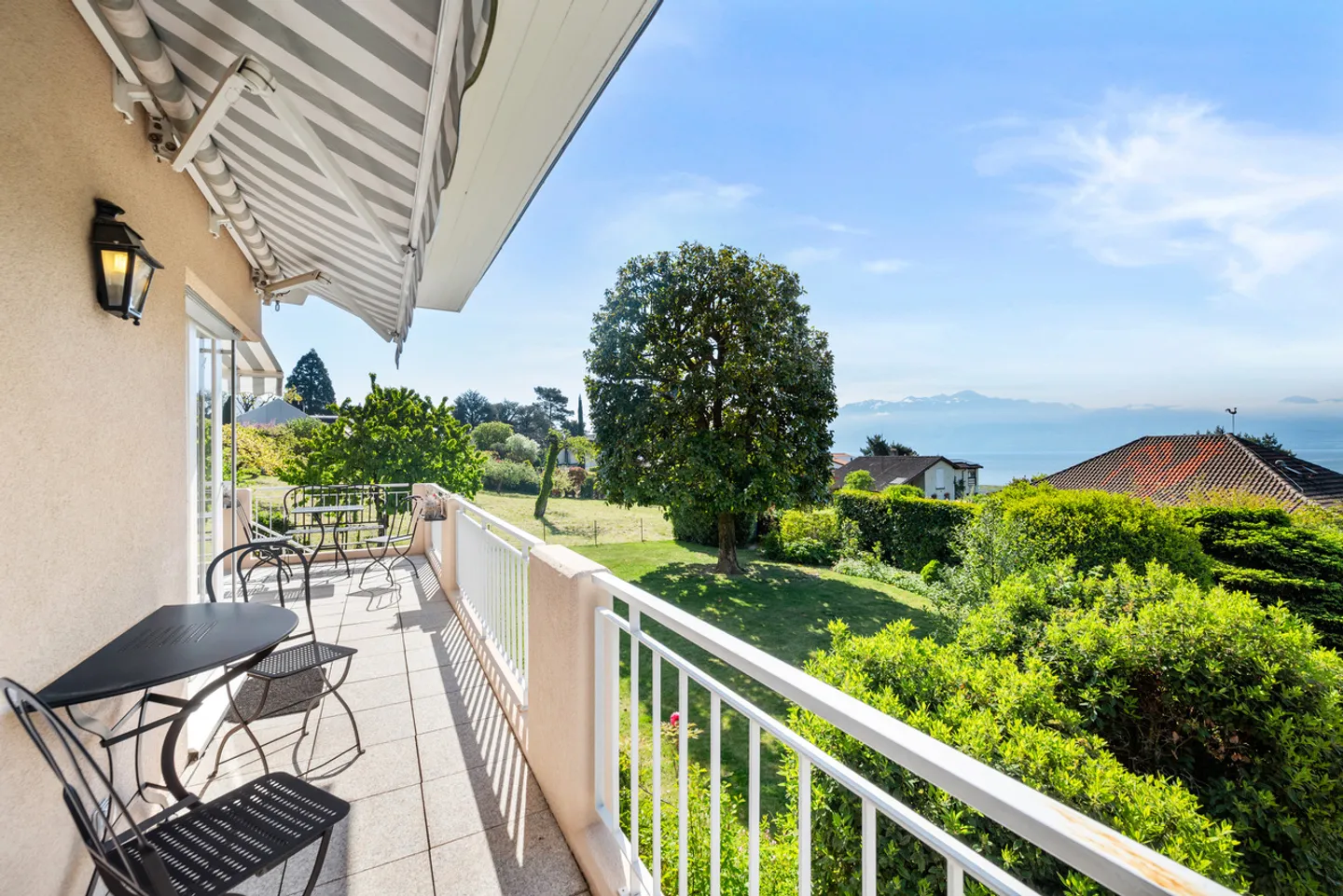 Charming Family Home in Pully - Photo 11 of 18