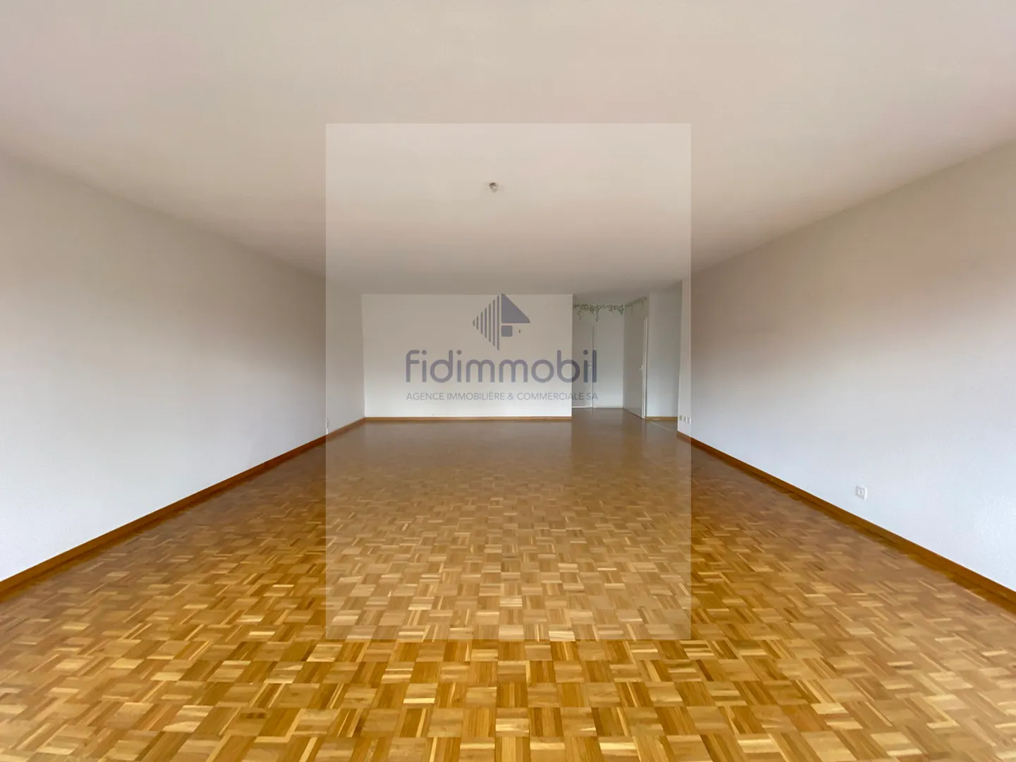 4 pcs 144 m2,Possibilité de louer en bureau, Léopold-Robert 58, Chx - Photo 9 sur 11