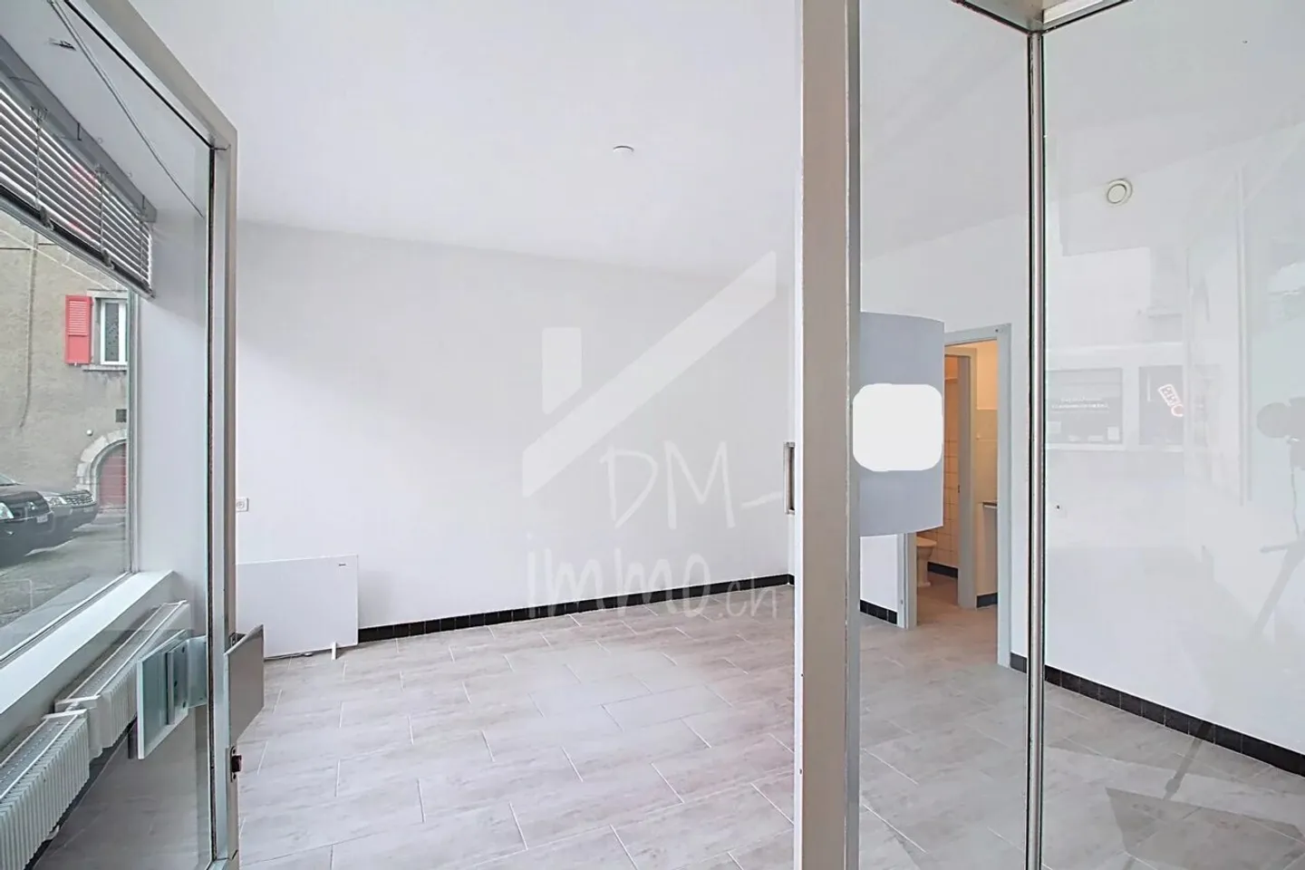 Commercial Space in Vouvry - Photo 1 of 3