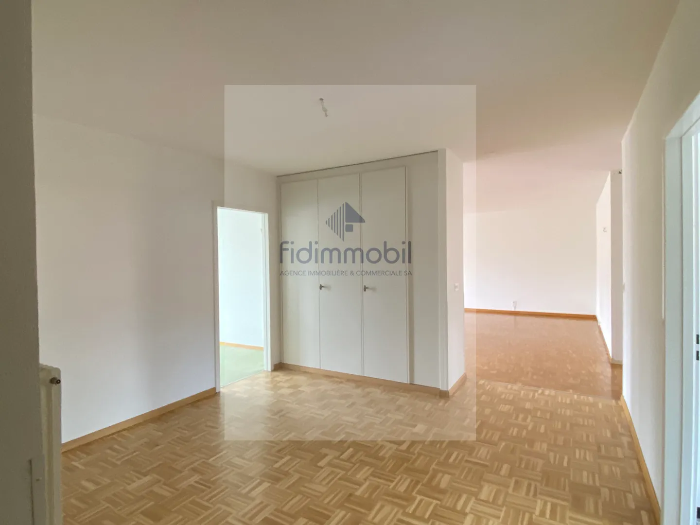 4 pcs 144 m2,Possibilité de louer en bureau, Léopold-Robert 58, Chx - Photo 4 sur 11